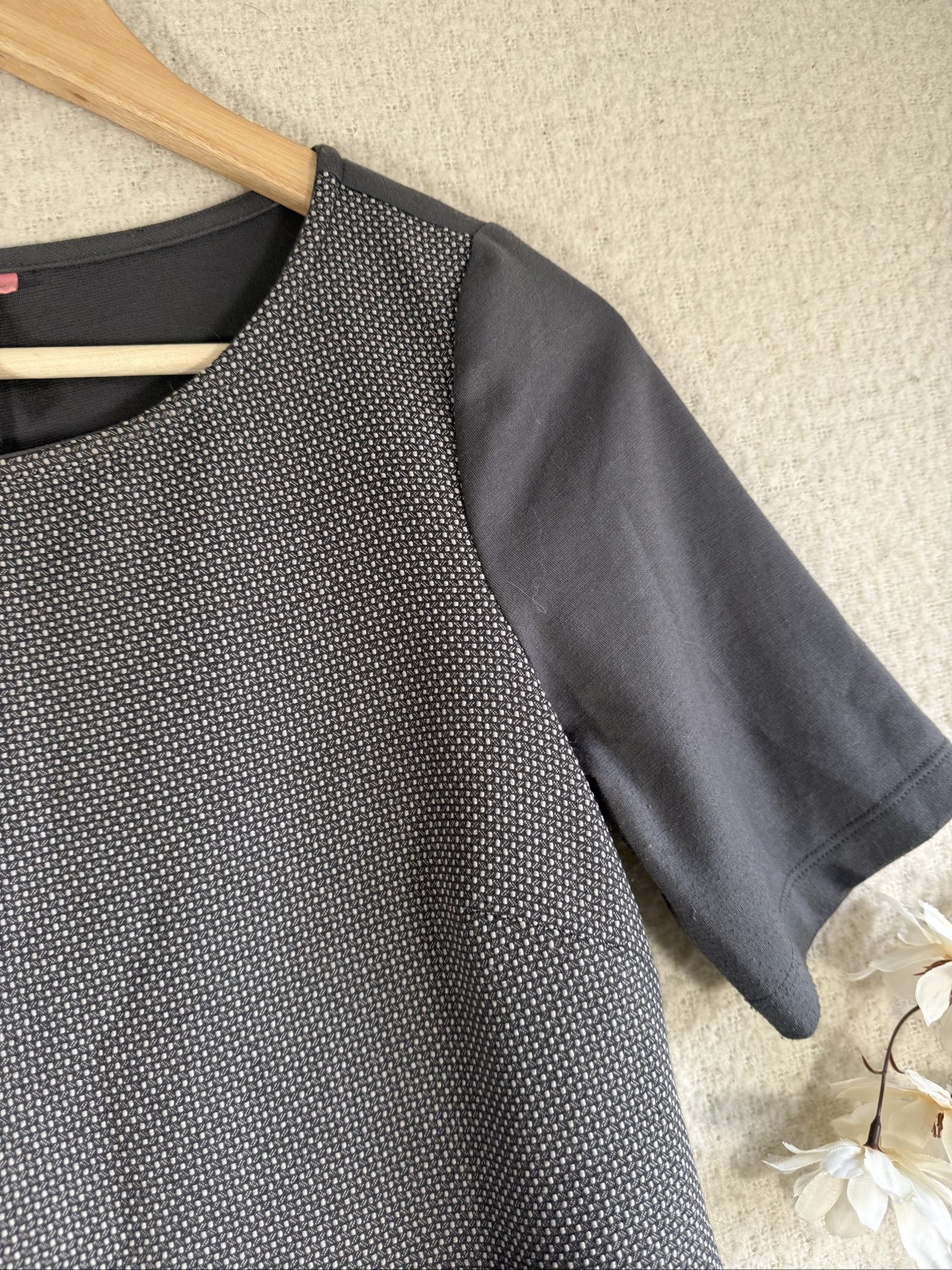 White Stuff Grey & Black Textured Shift Dress UK 12 Short Sleeve Casual image 2