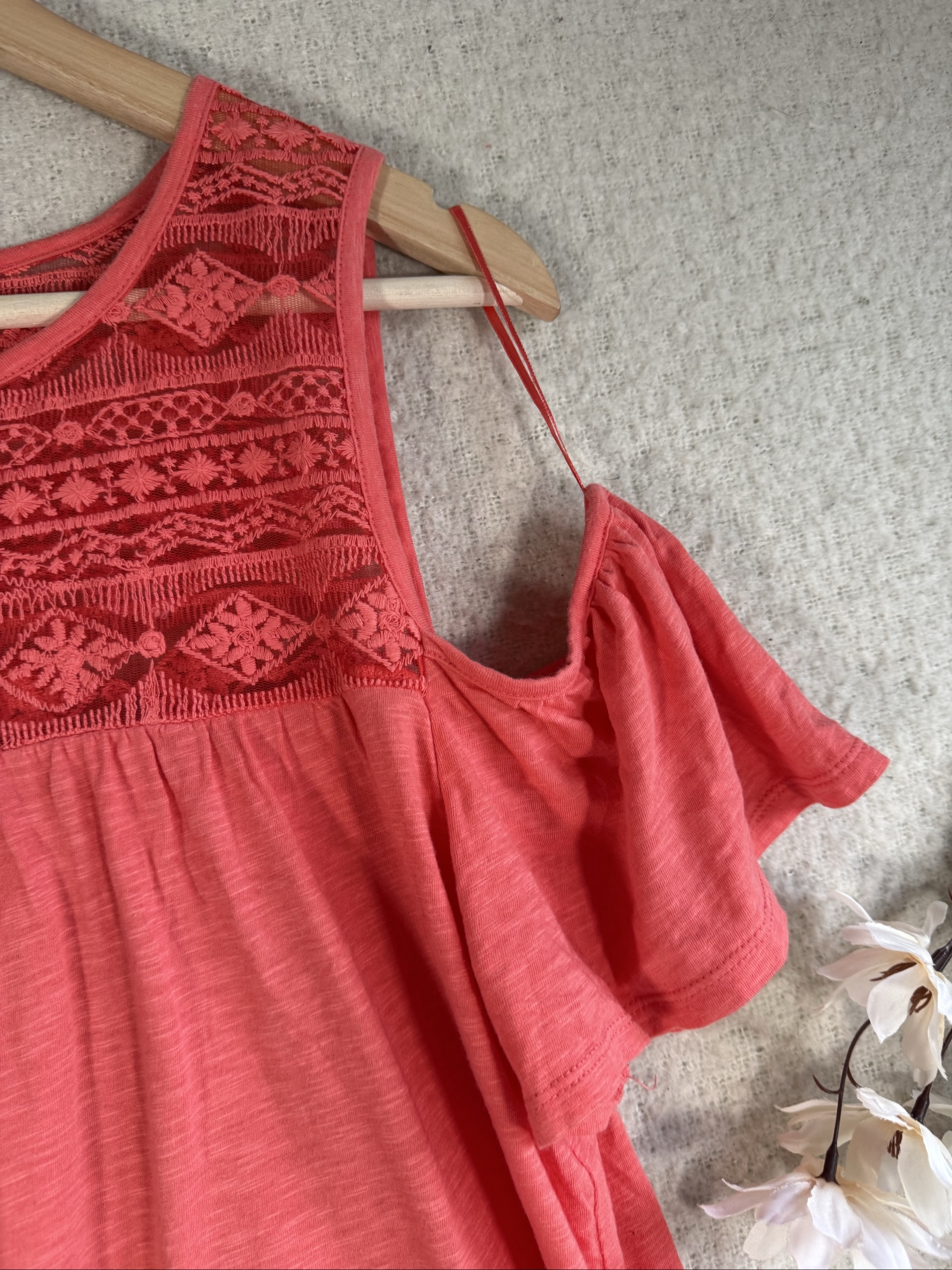Papaya Coral Cold Shoulder Top Size UK 14 with Lace Detail Summer Casual image 2