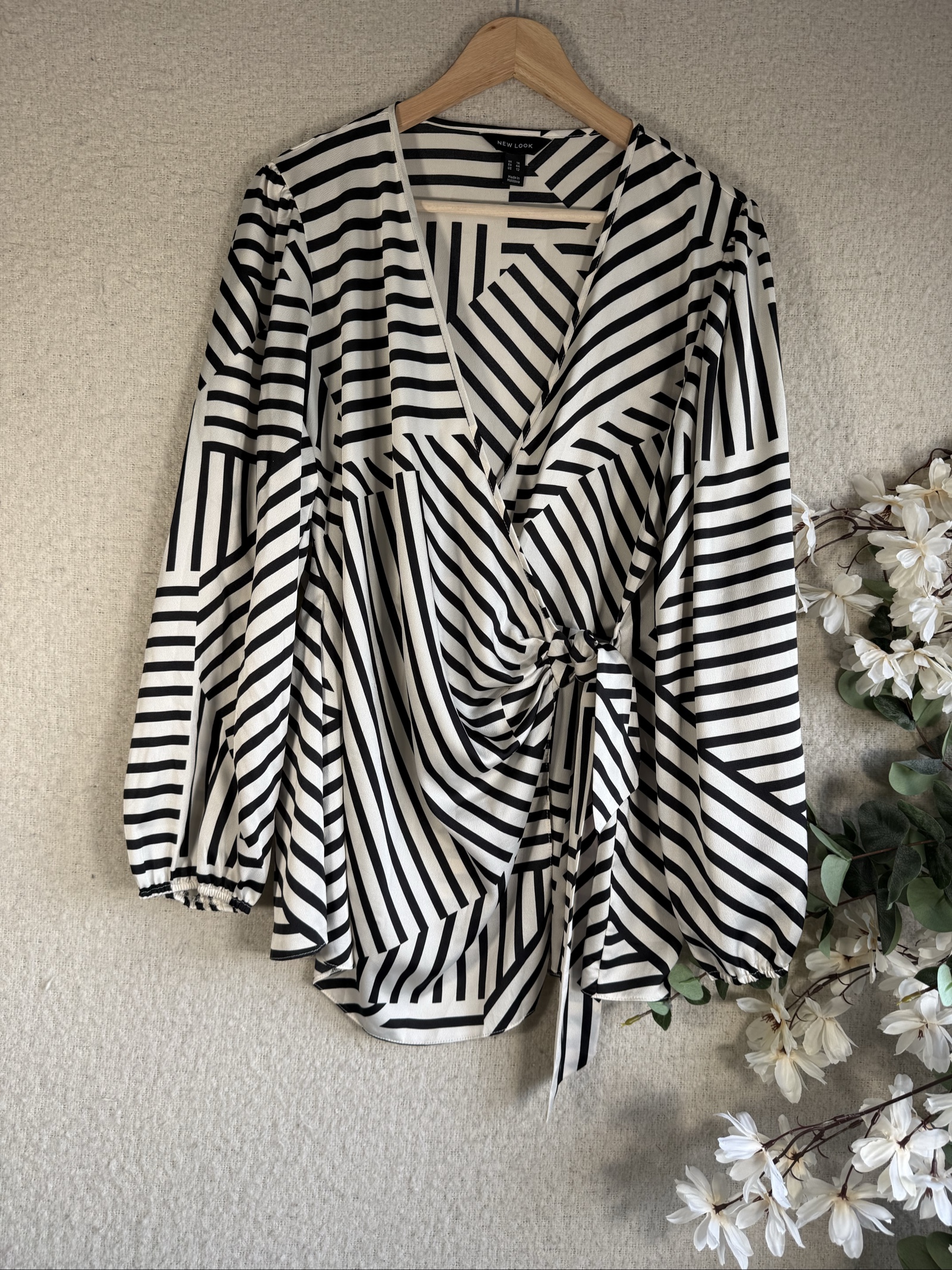 New Look Black & White Striped Wrap Blouse UK 16 Stylish Long Sleeve Top