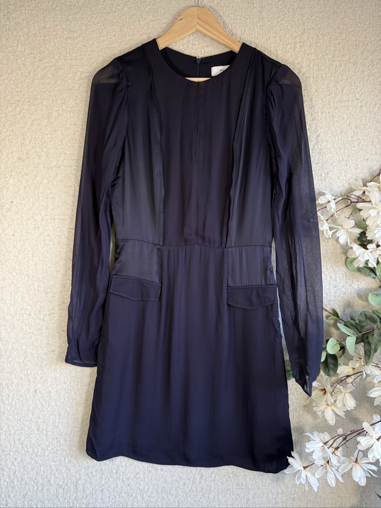 Reiss Navy Blue Chiffon Sleeve Mini Dress UK 8 Stylish Occasion Dress