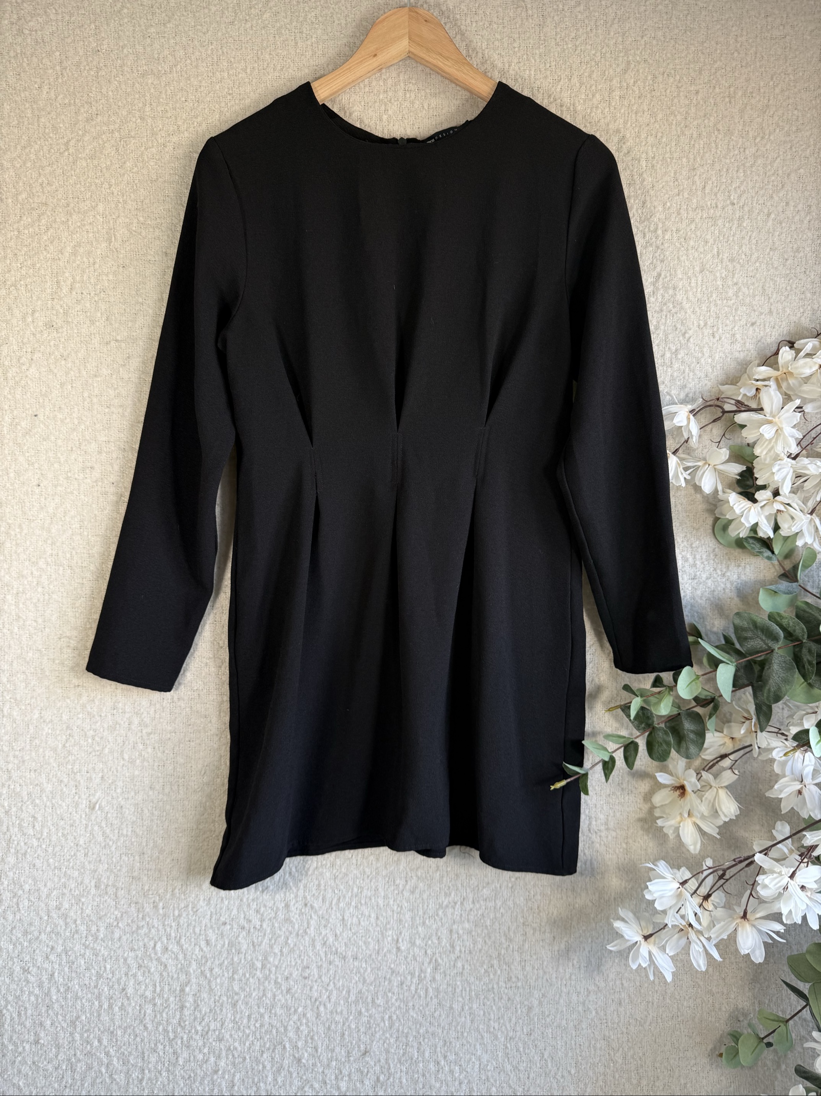 ASOS Design Black Long Sleeve Dress UK 12 Chic Elegant Stylish Evening