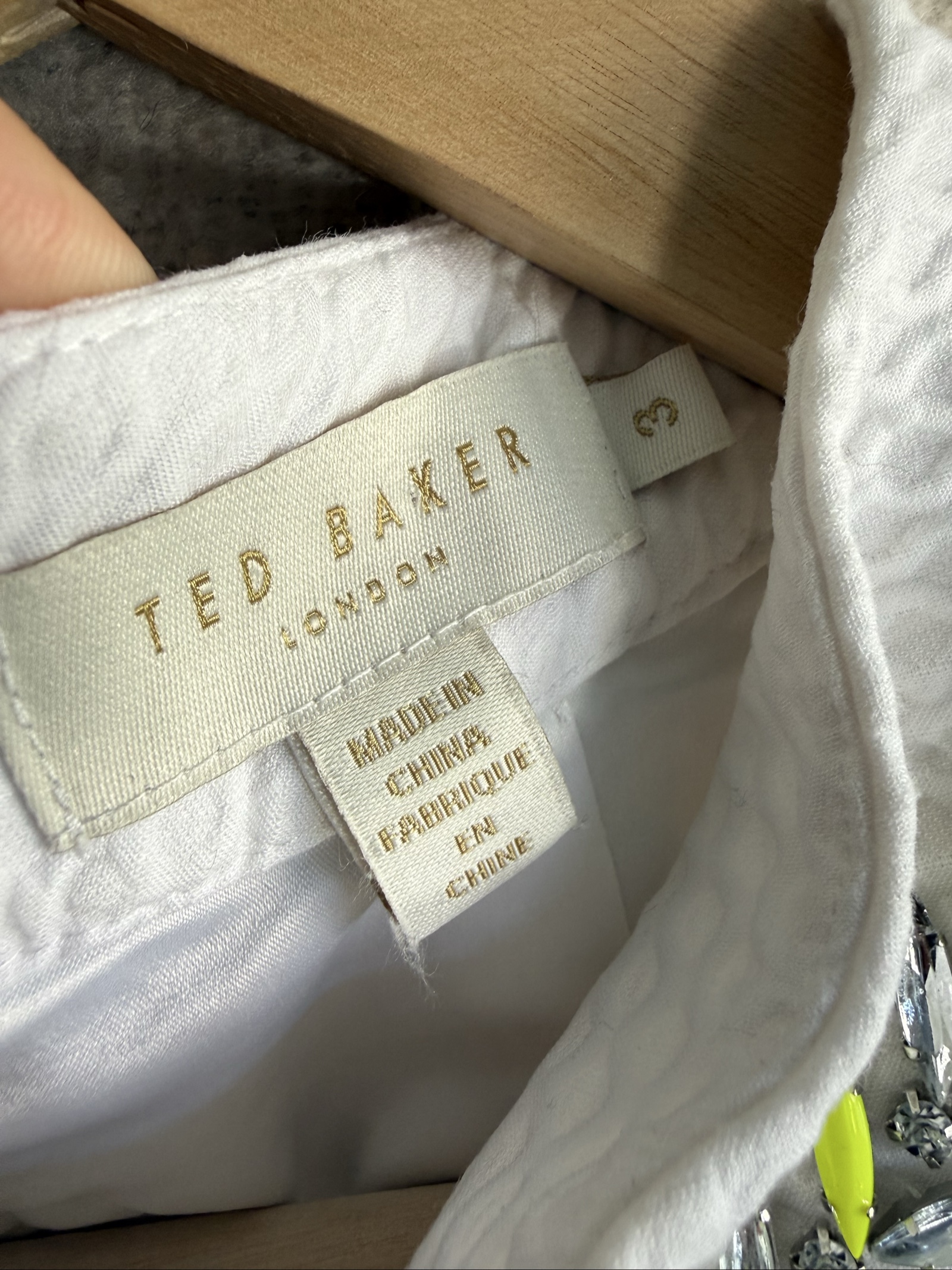 Ted Baker White Textured Embellished Neck Dress UK 12 Sleeveless Elegant image 4