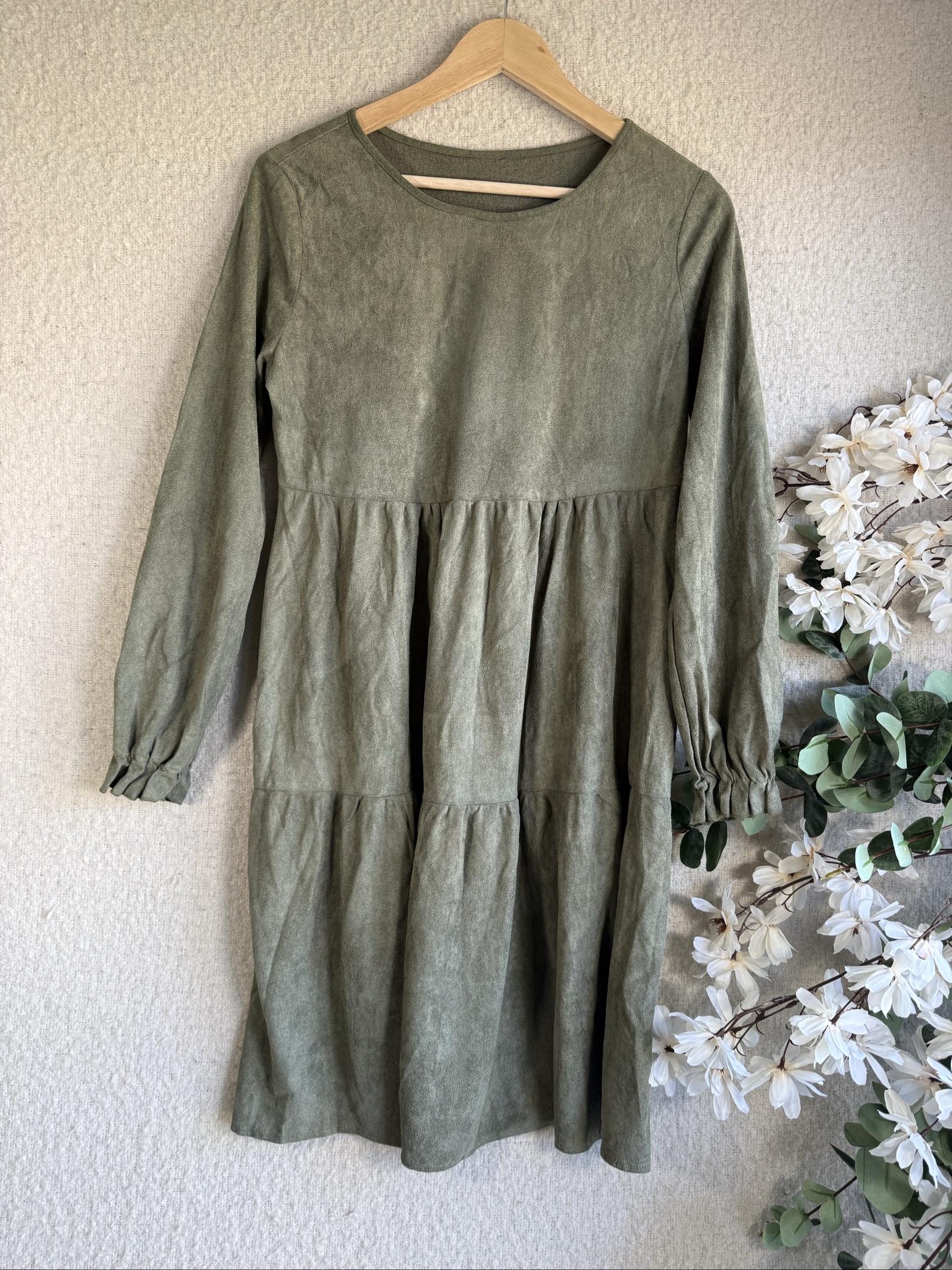 Emery Rose Khaki Green Faux Suede Long Sleeve Dress Medium Relaxed Fit