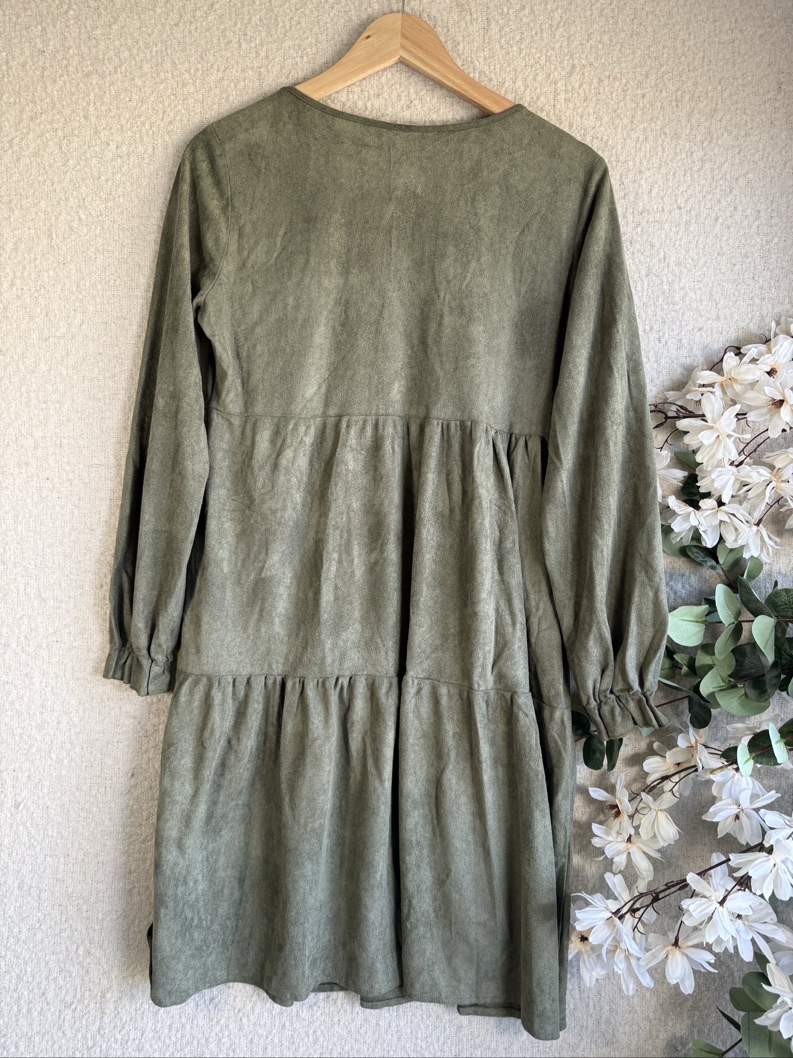 Emery Rose Khaki Green Faux Suede Long Sleeve Dress Medium Relaxed Fit image 4