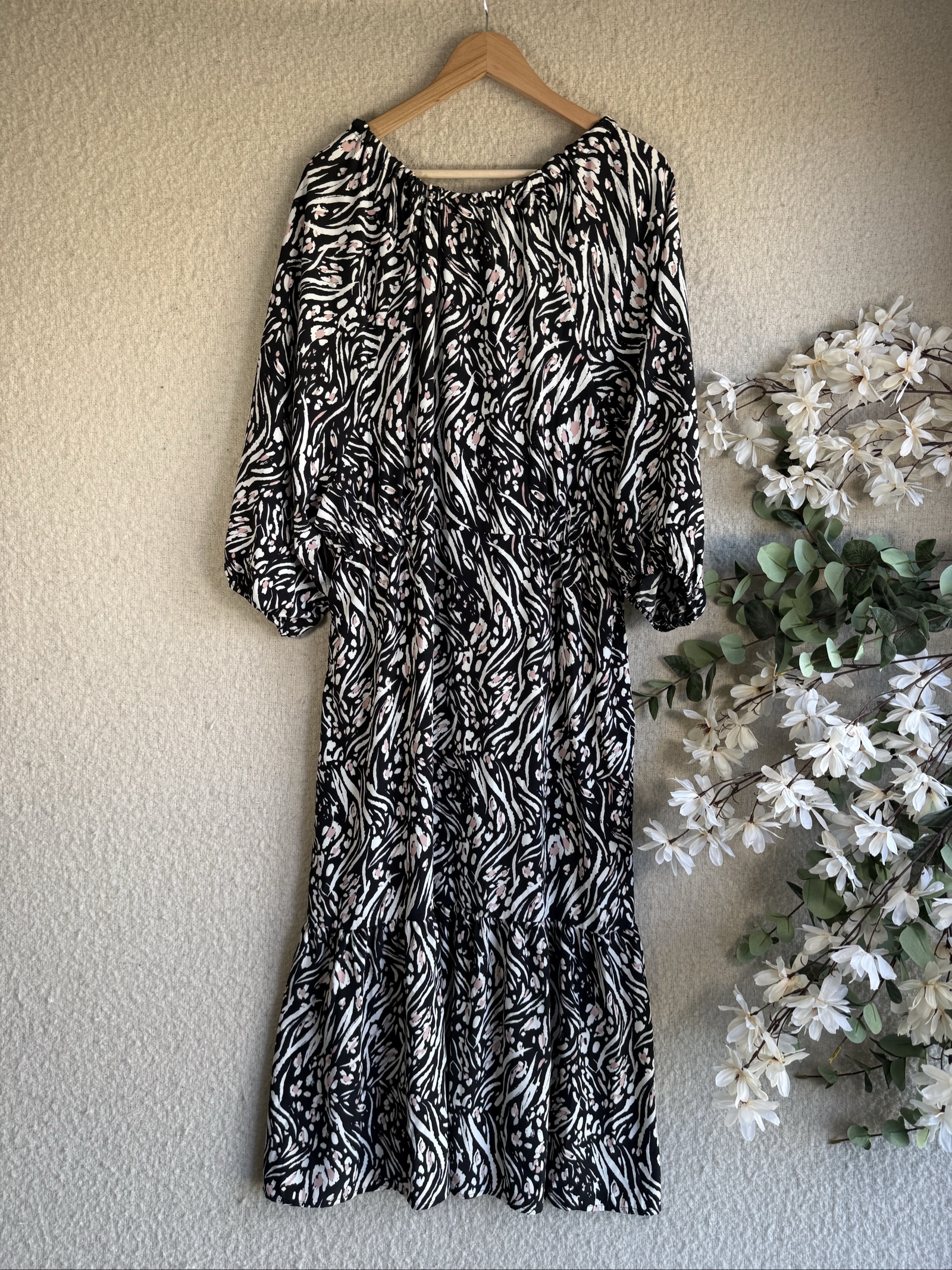 Papaya Black & White Animal Print Midi Dress UK 18 Soft Lightweight image 4