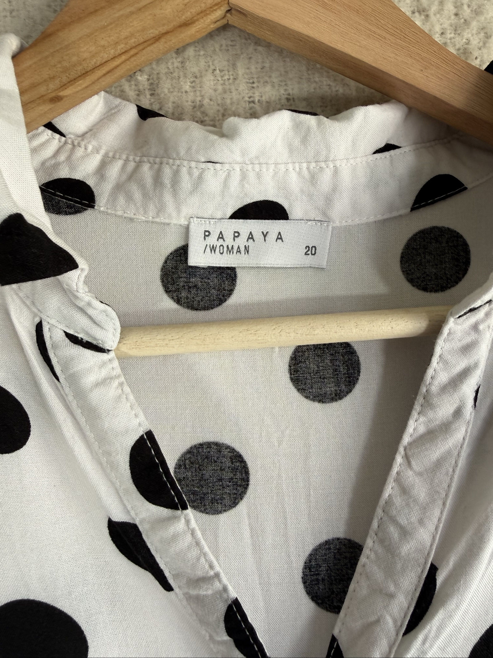 Papaya Black & White Polka Dot Button Front Peplum Blouse UK 20 image 3