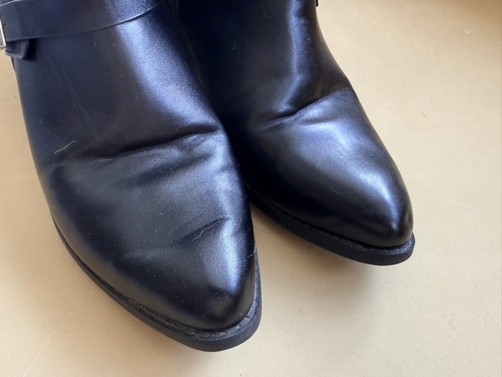Black Leather Ankle Boots Size 8 Pointed Toe Buckle image 8