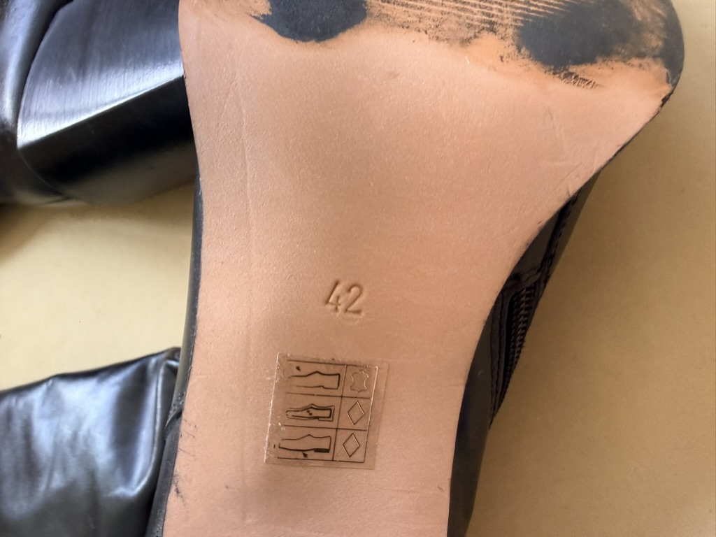 Black Leather Knee-High Boots Size 8/42 with Block Heel image 4