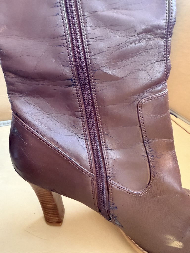 Brown Genuine Leather Knee High Boots Size 8 Heeled Side Zip image 6