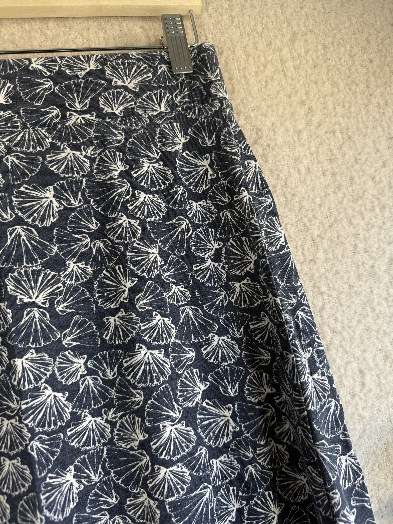 Mountain Warehouse Navy & White Printed A-Line Skirt UK 12 Casual Summer image 2