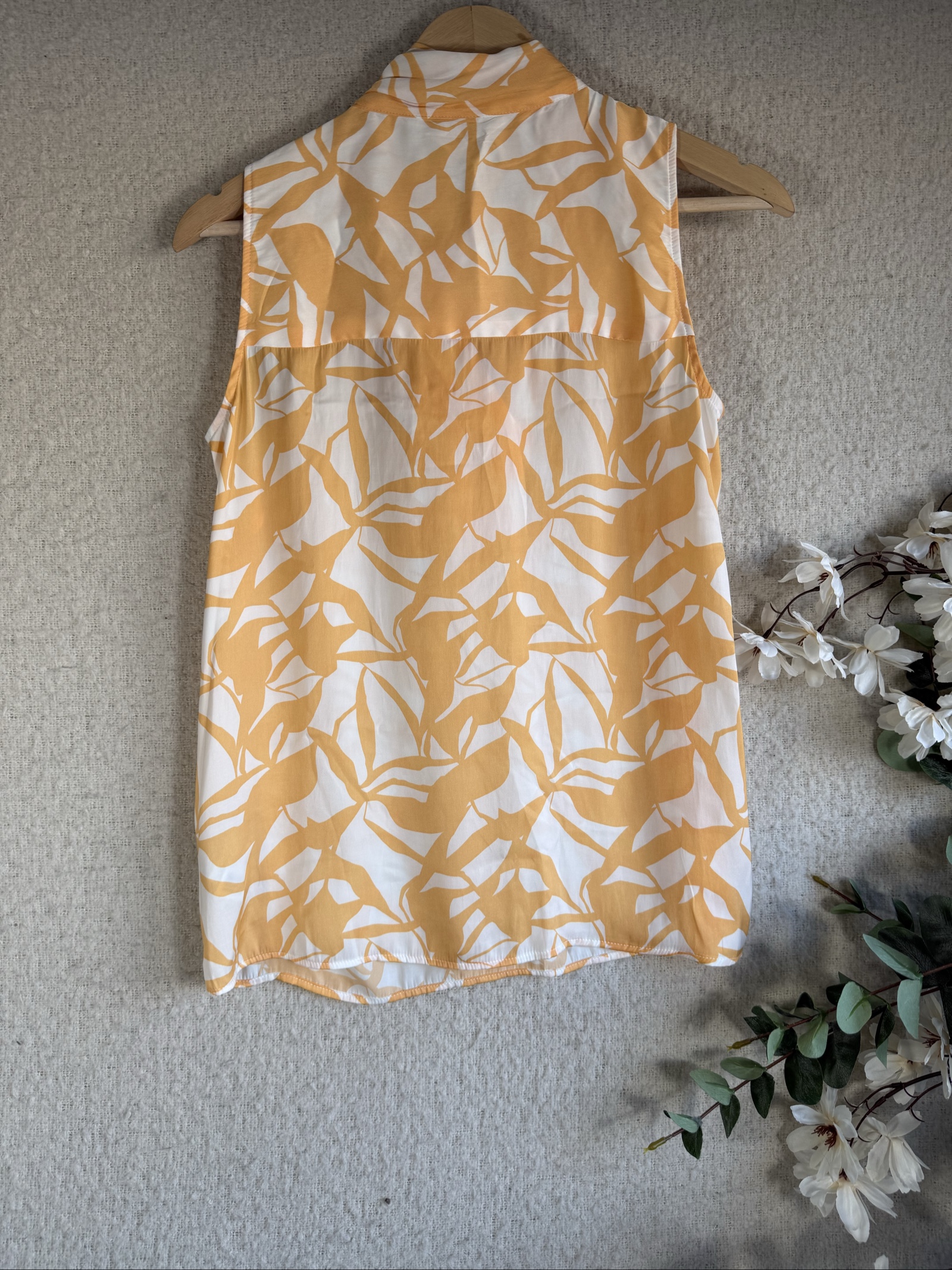 M&S Orange & White Sleeveless Tie Neck Blouse UK 8 Stylish Summer Top image 4