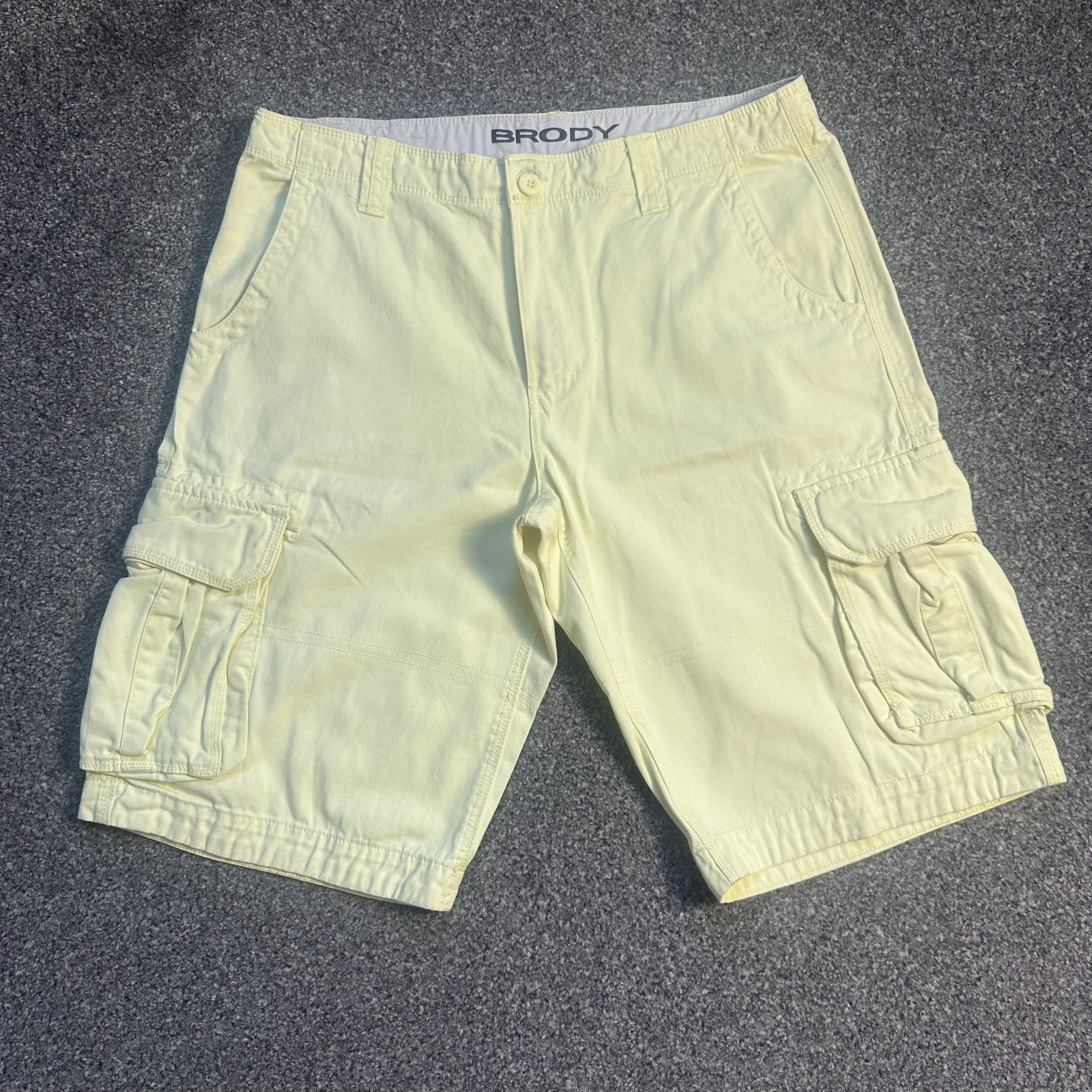 Brody Pale Yellow Cargo Shorts Men's | Multi Pocket Summer