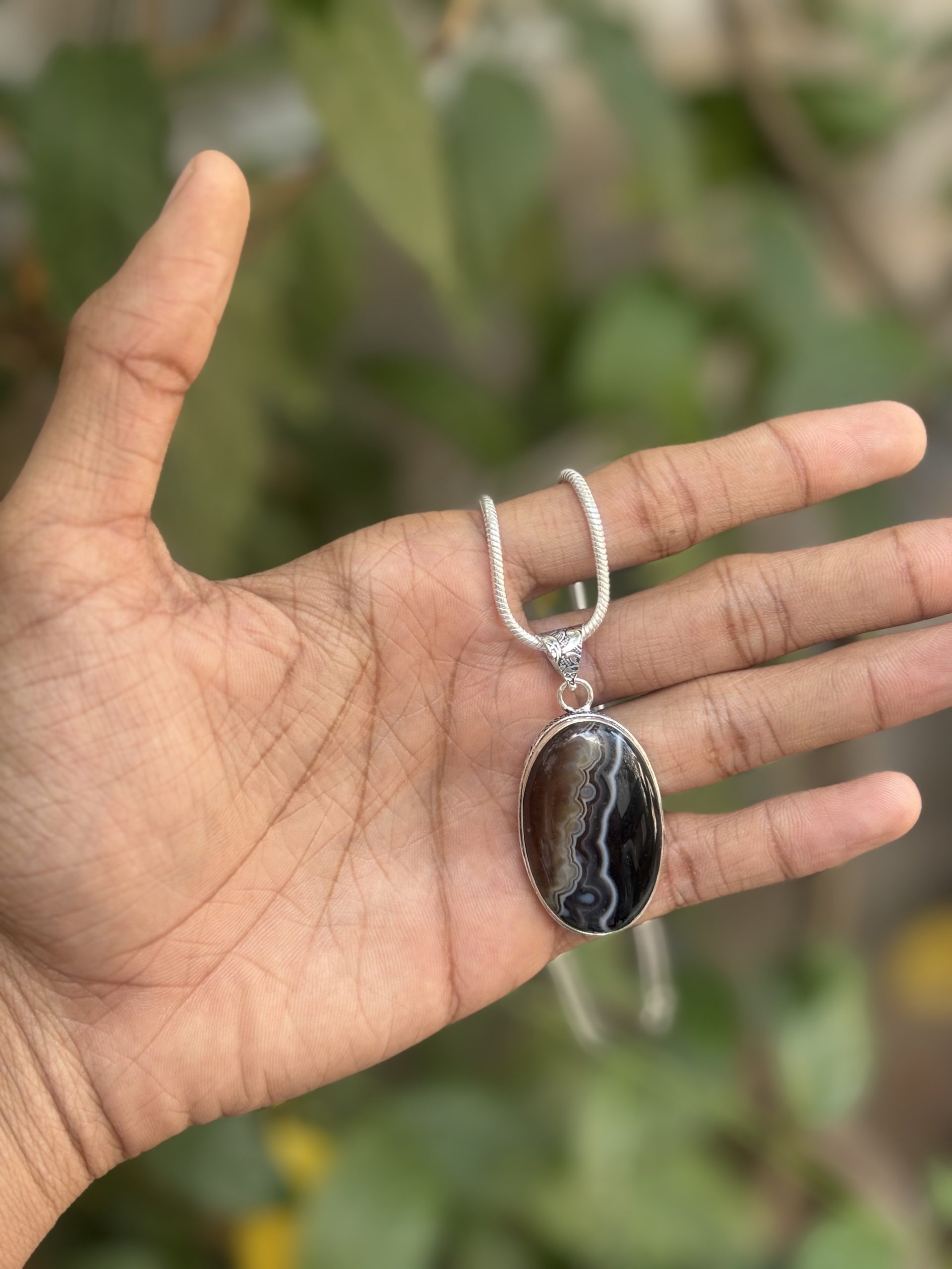 Sulemani Hakik Oval Pendant with Chain | Lab Certified Natural Sulemani Agate Stone Pendant Necklace | Handmade Healing Crystal Jewelry for Men & Women | Gift for Protection & Spiritual Wellness image 2
