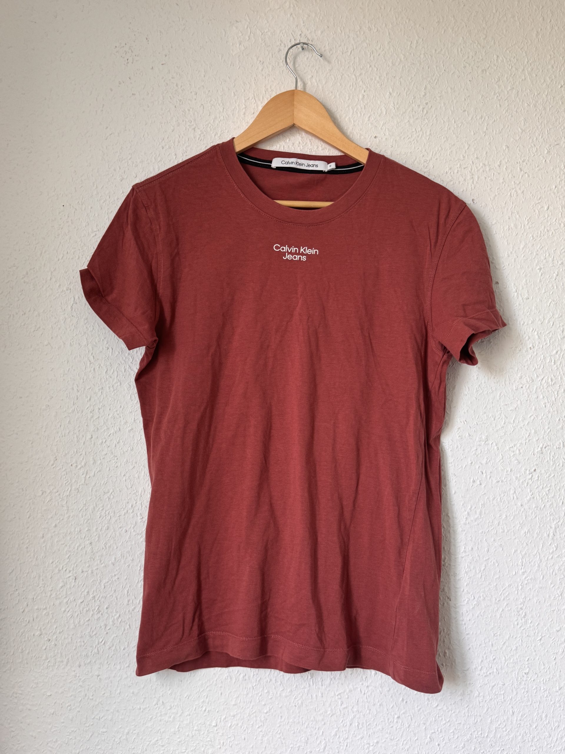 Calvin Klein Jeans Red T-Shirt Medium Cotton 2955