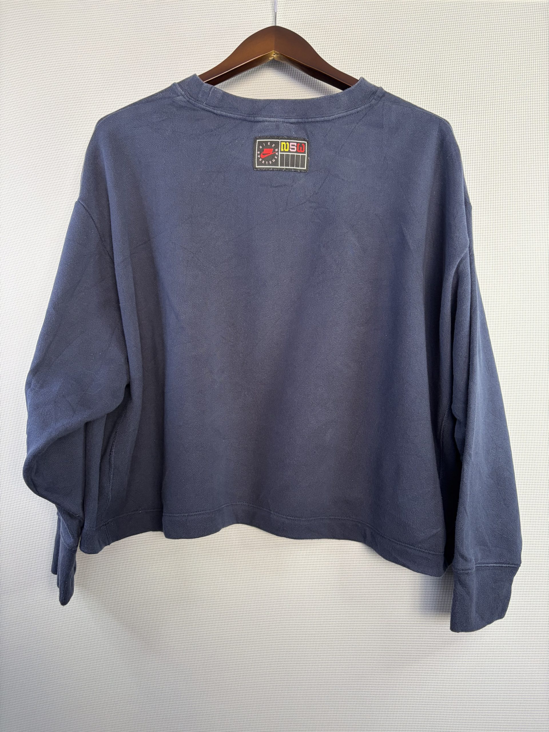 Nike Sportswear NSW Boxy Cropped Cotton Sweatshirt Navy Circle White Out Logo Size L Womens image 4