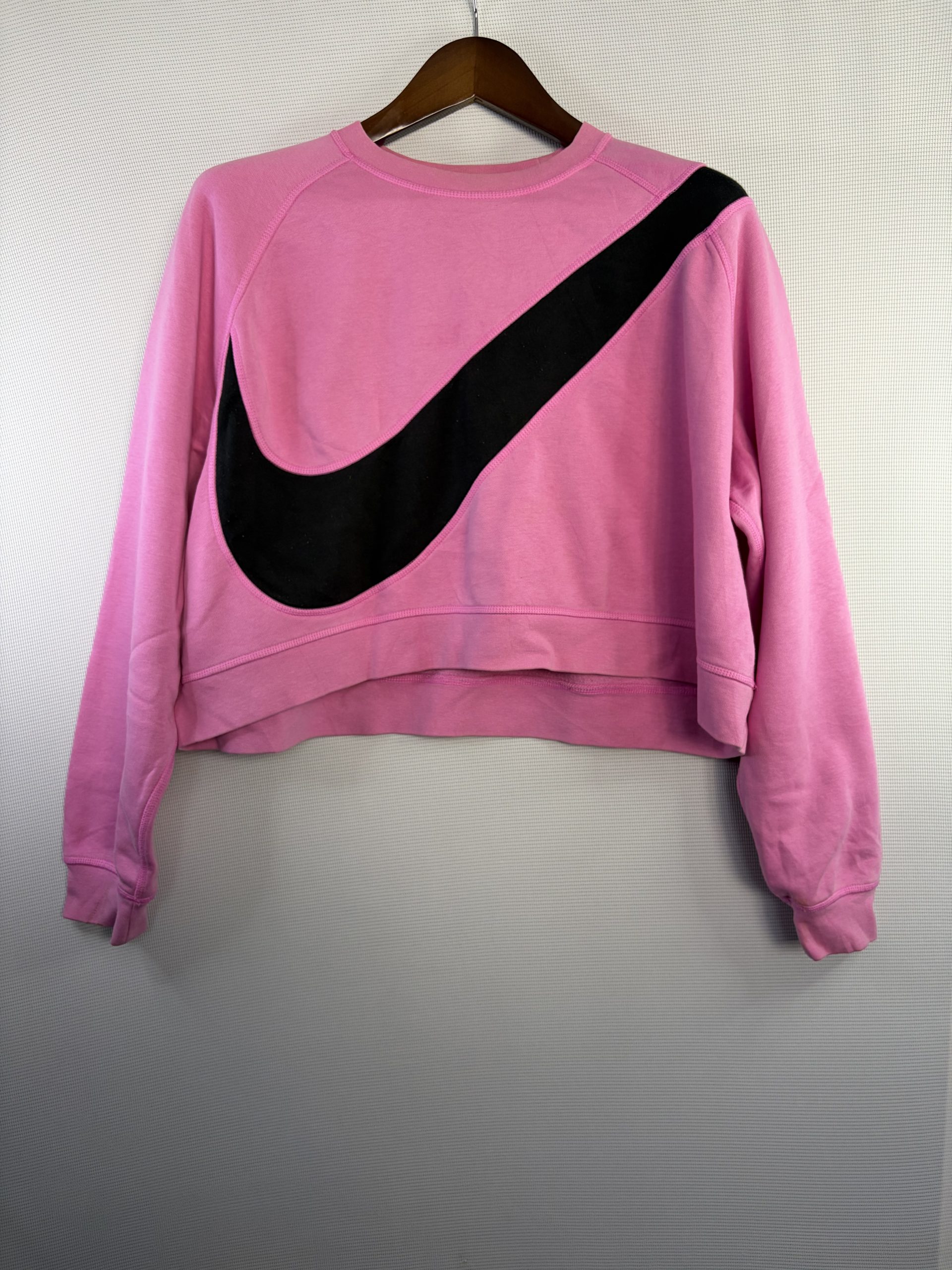 Nike Pink & Black Crewneck Sweatshirt XL