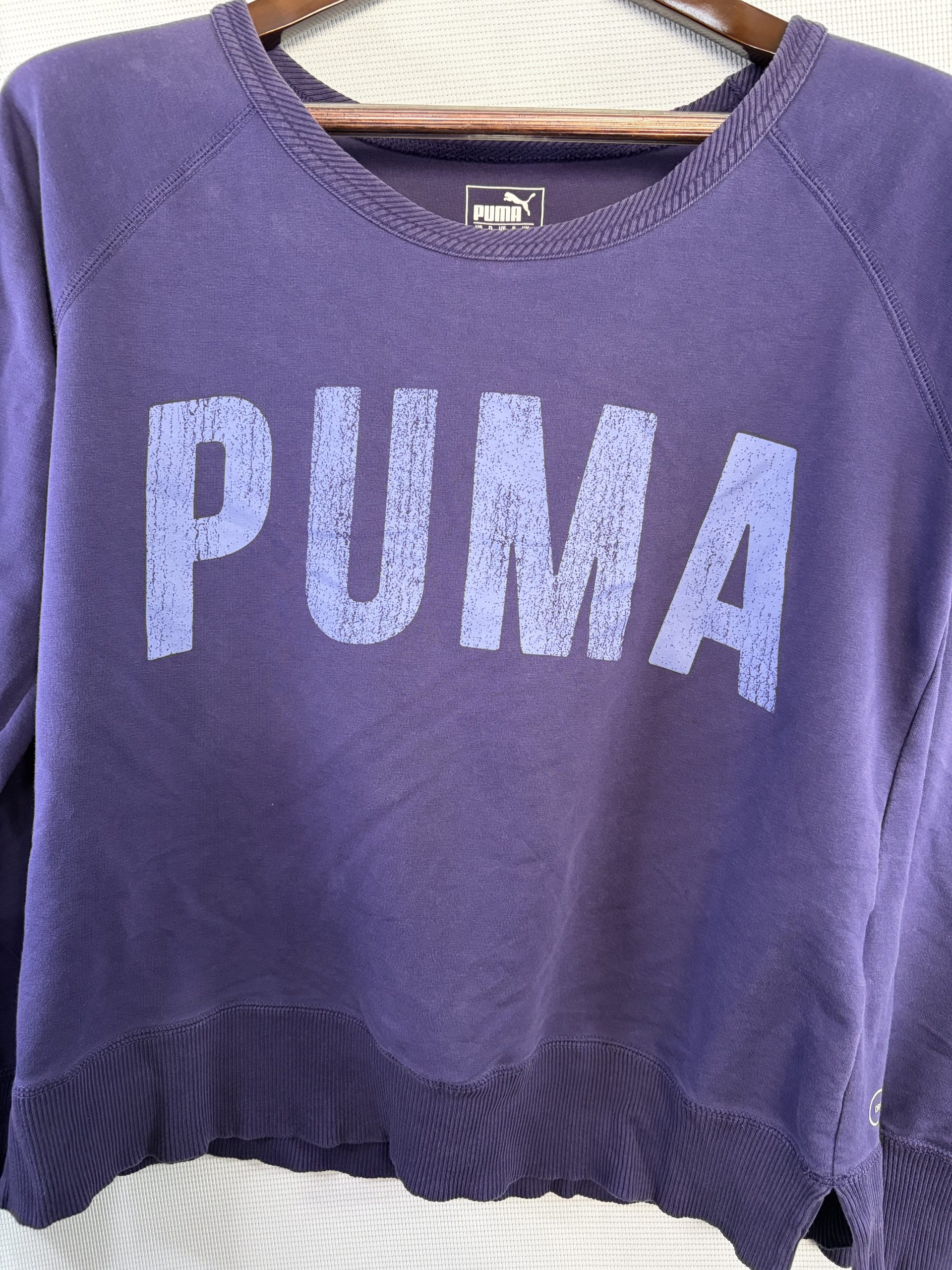 Puma Spellout Crewneck Sweatshirt Purple Distressed Logo Size UK 12 image 3