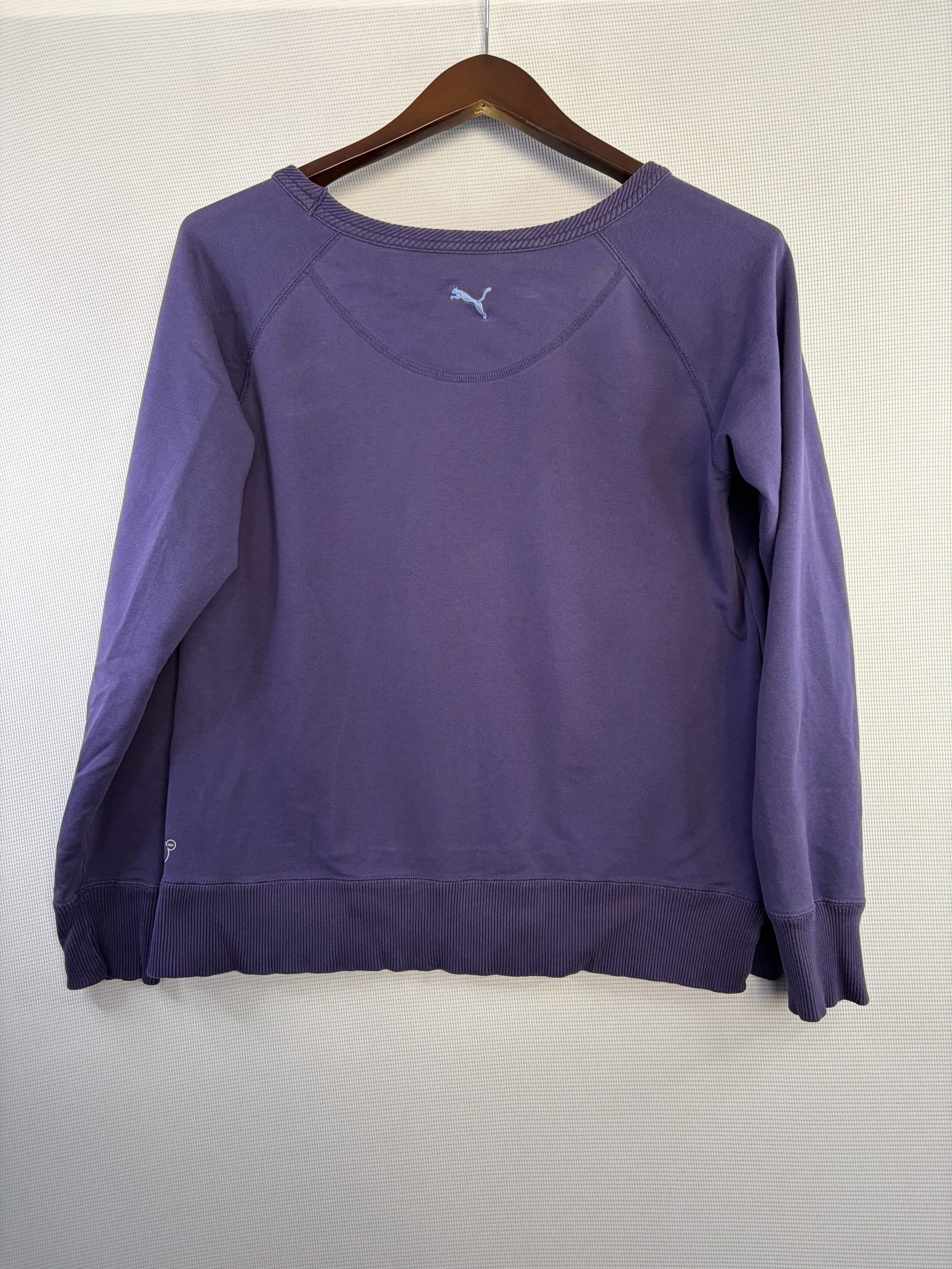 Puma Spellout Crewneck Sweatshirt Purple Distressed Logo Size UK 12 image 5