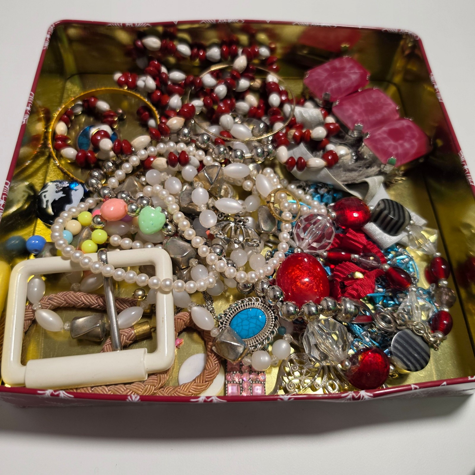 Mixed jewelry lot