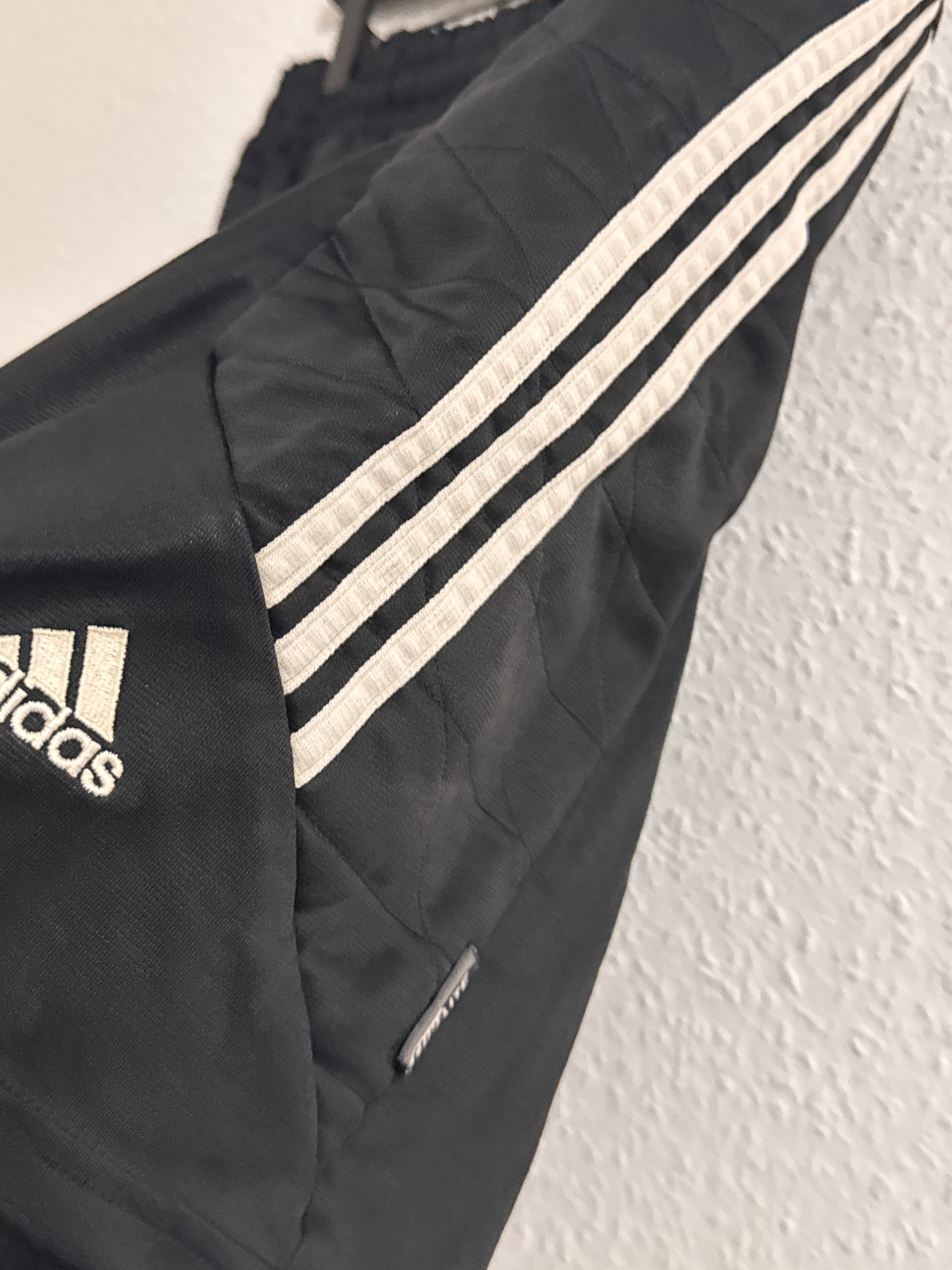 Adidas Black Quilted Padded Sports Shorts L with Three Stripes 2937 image 5