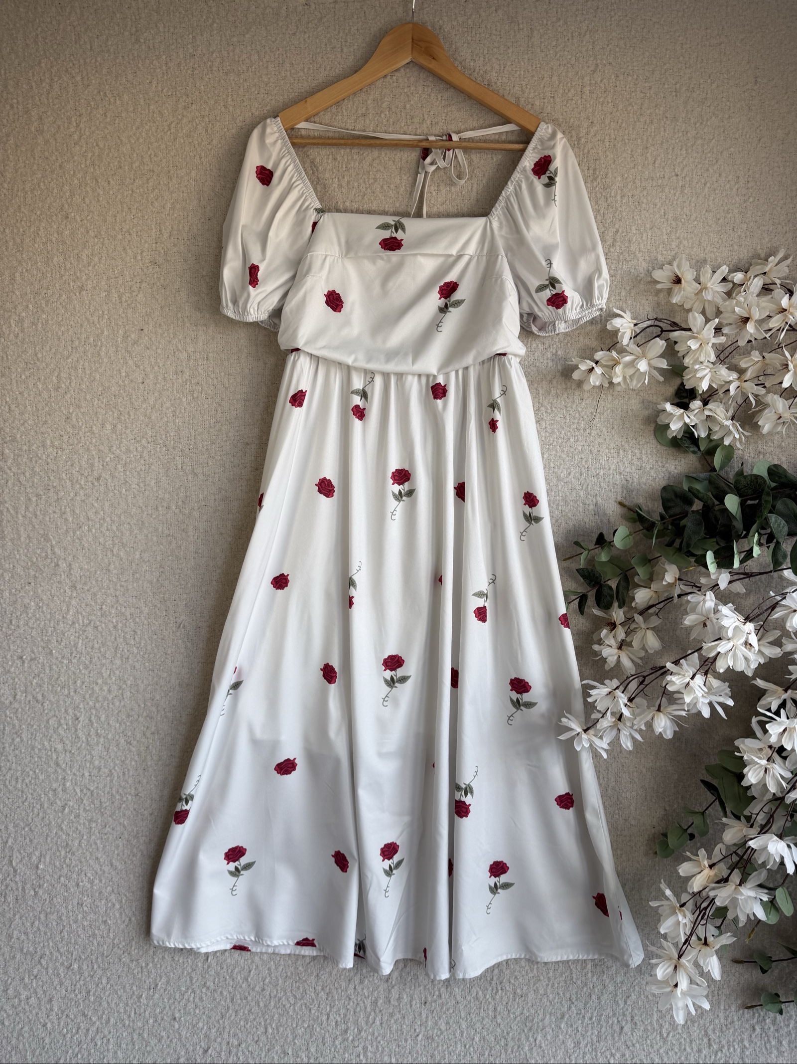 SHEIN White & Red Rose Print Puff Sleeve Midi Dress Small Romantic Summer Style