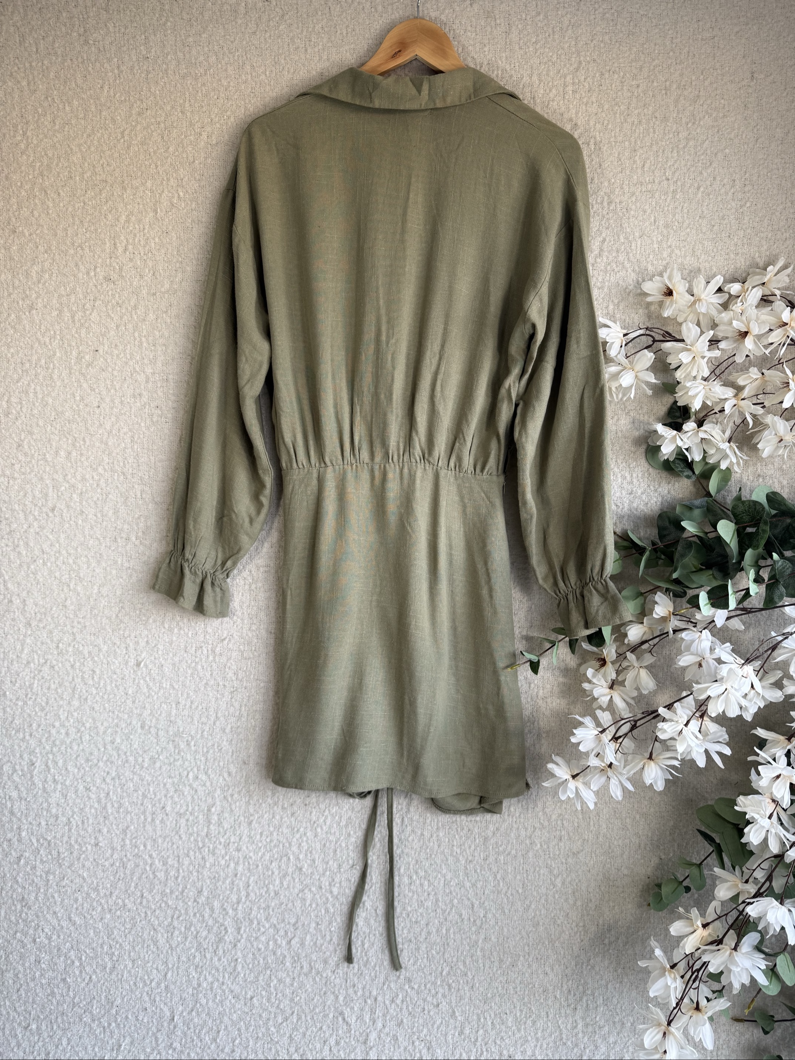 Pretty Little Thing Olive Green Long Sleeve Ruched Mini Dress UK 8 Stylish image 6