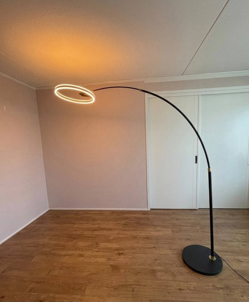 Nieuwe Steinhauer Booglamp Ring Design Zwart Luxe Modern