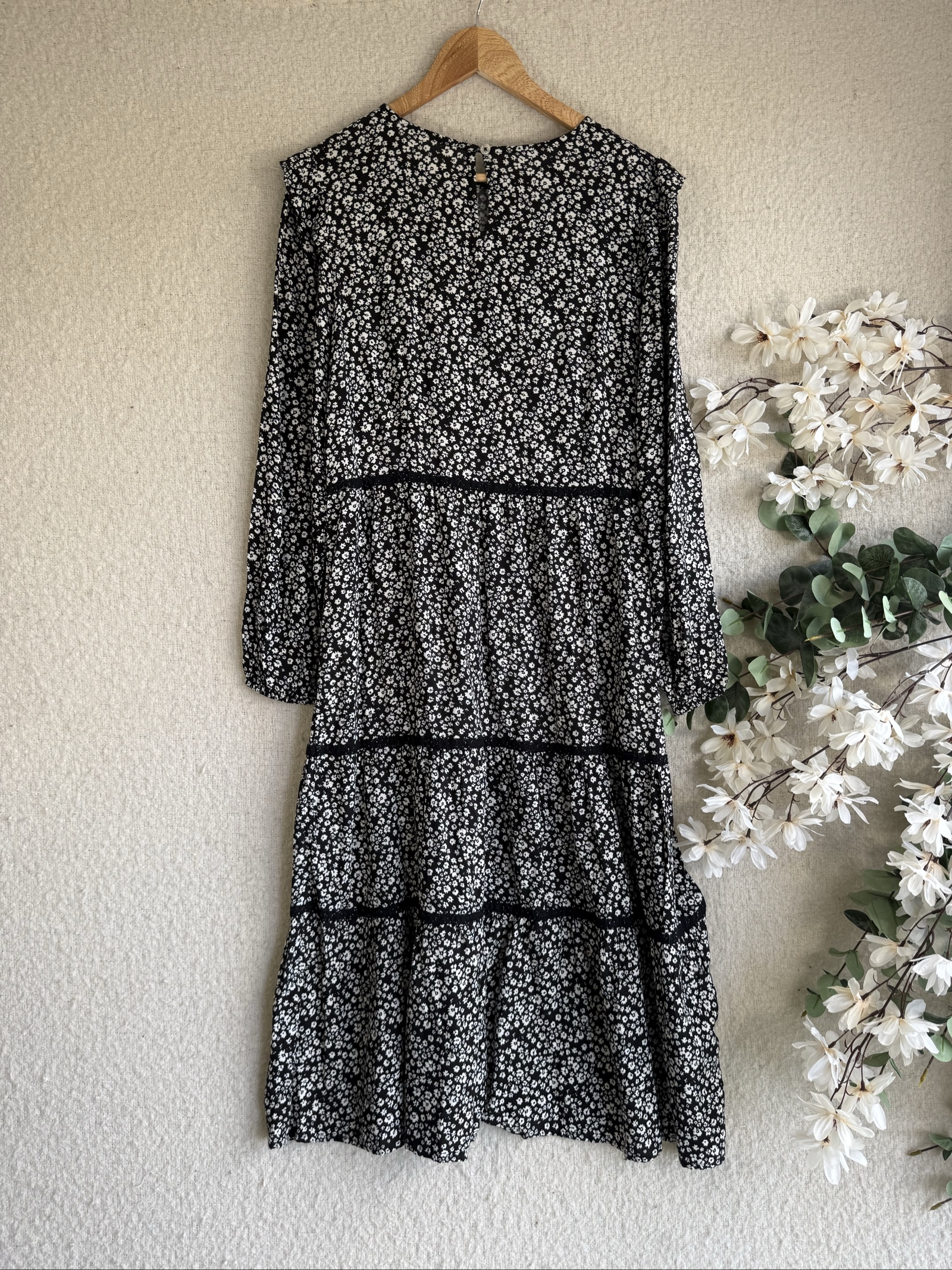 Tu Black & White Floral Midi Dress UK 12 Lightweight Viscose Elegant image 5