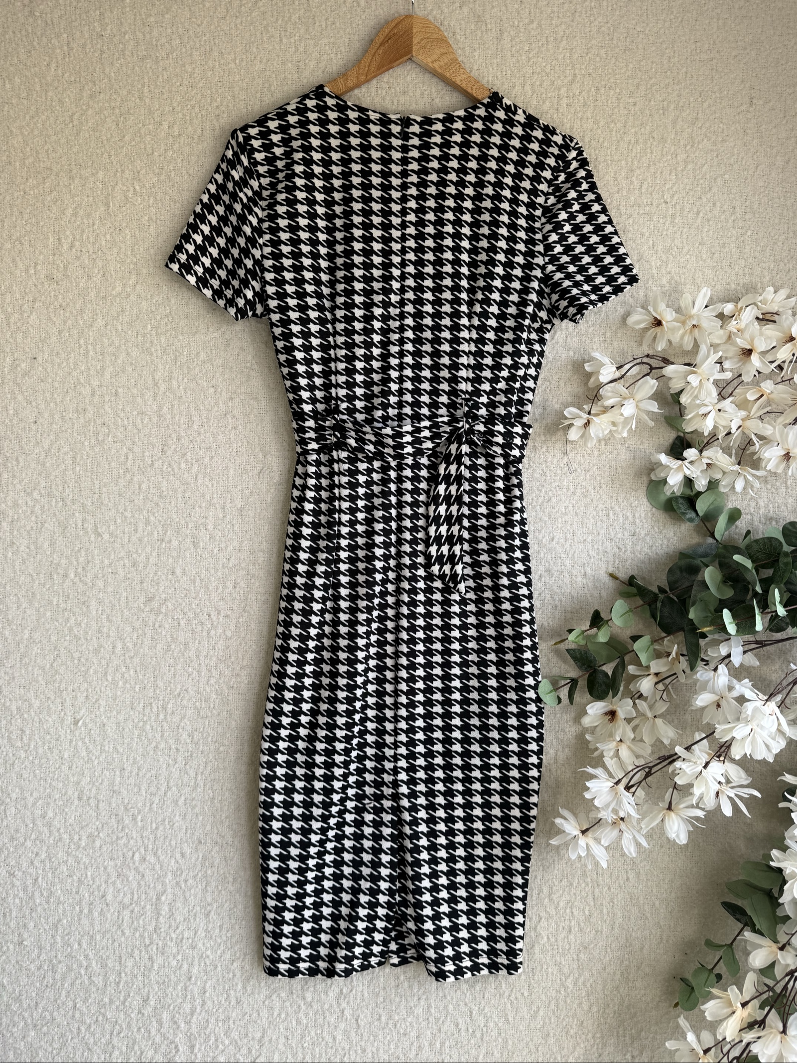 MF Dress Black & White Houndstooth Pattern Midi Dress UK 14 Elegant Classic image 4