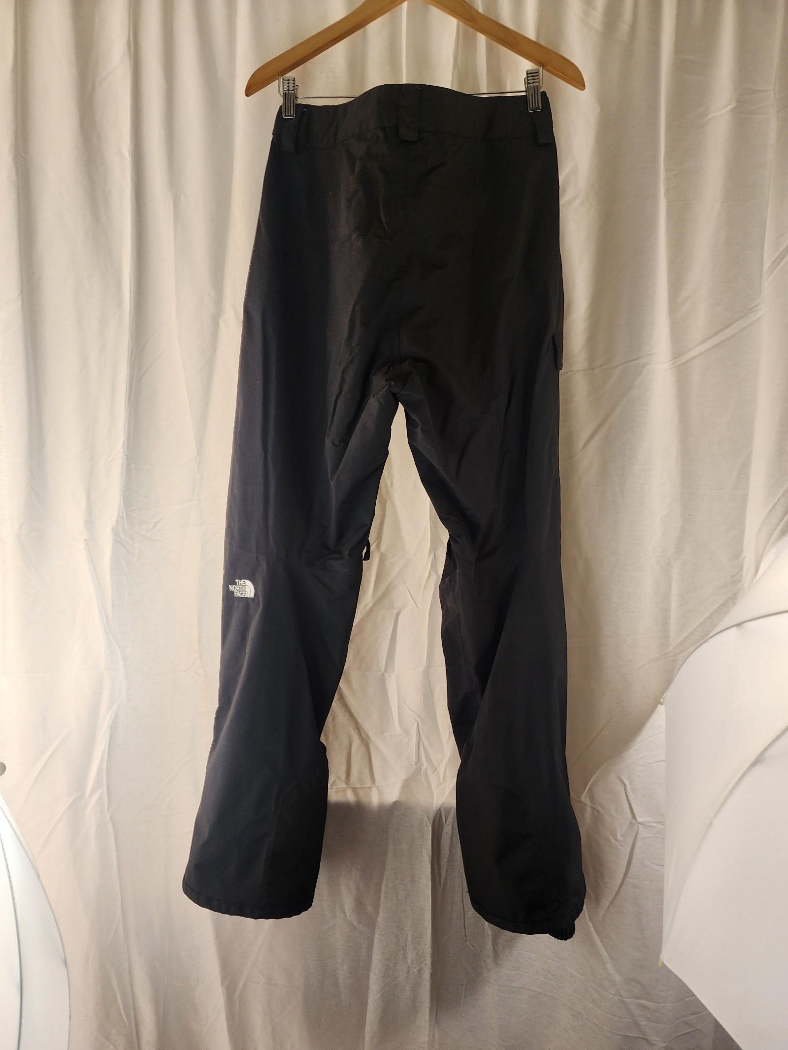 The North Face Black Men's DryVent Cargo Pants M/M image 2
