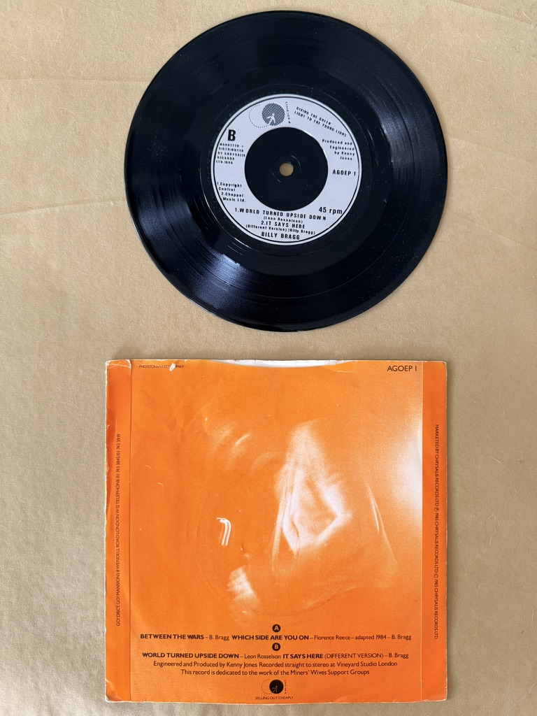 Billy Bragg Between The Wars Vinyl 7 Inch Single image 2