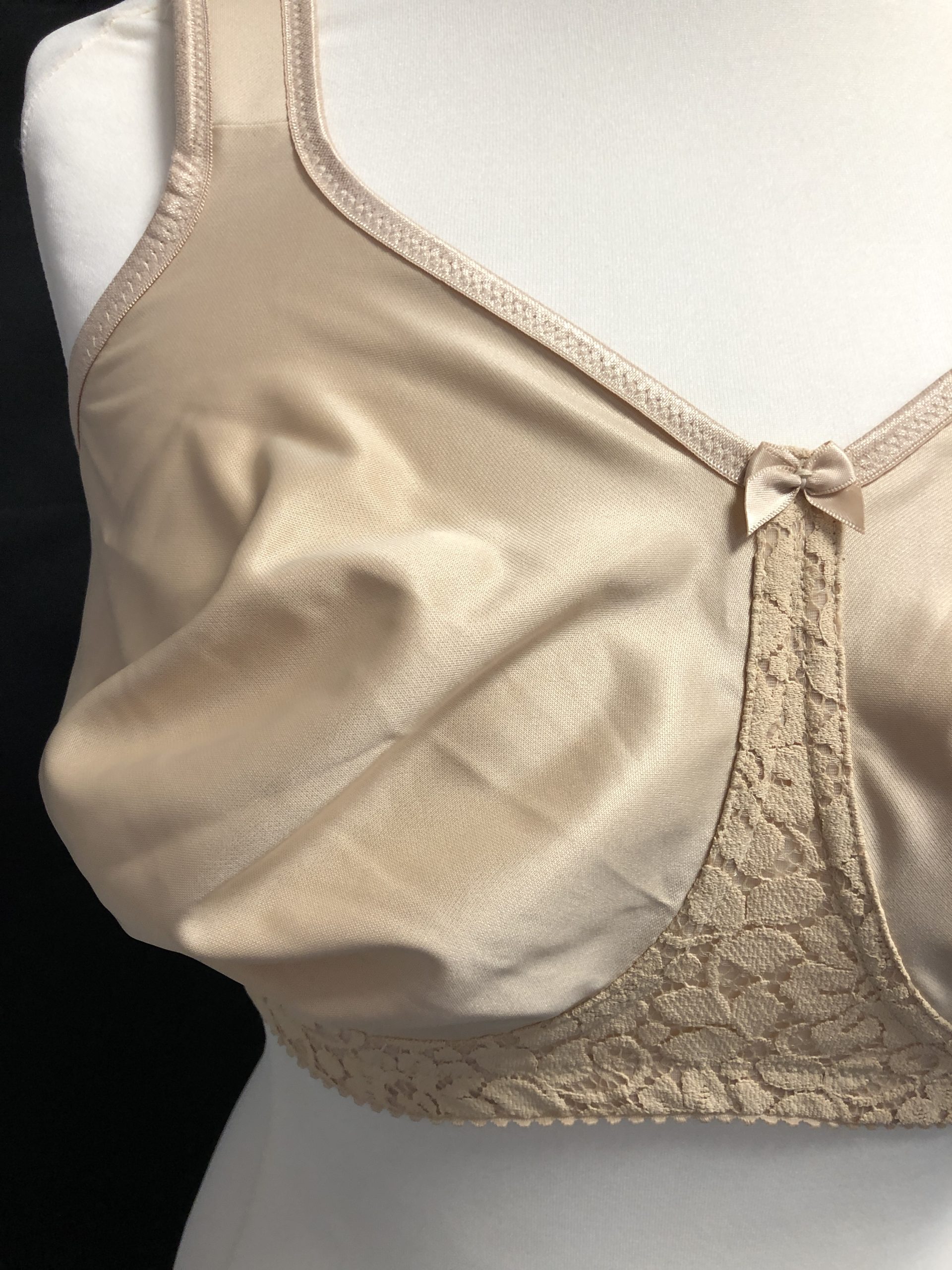 Miss Mary Beige Bra UK 38E Lace Detail New In Packaging image 2