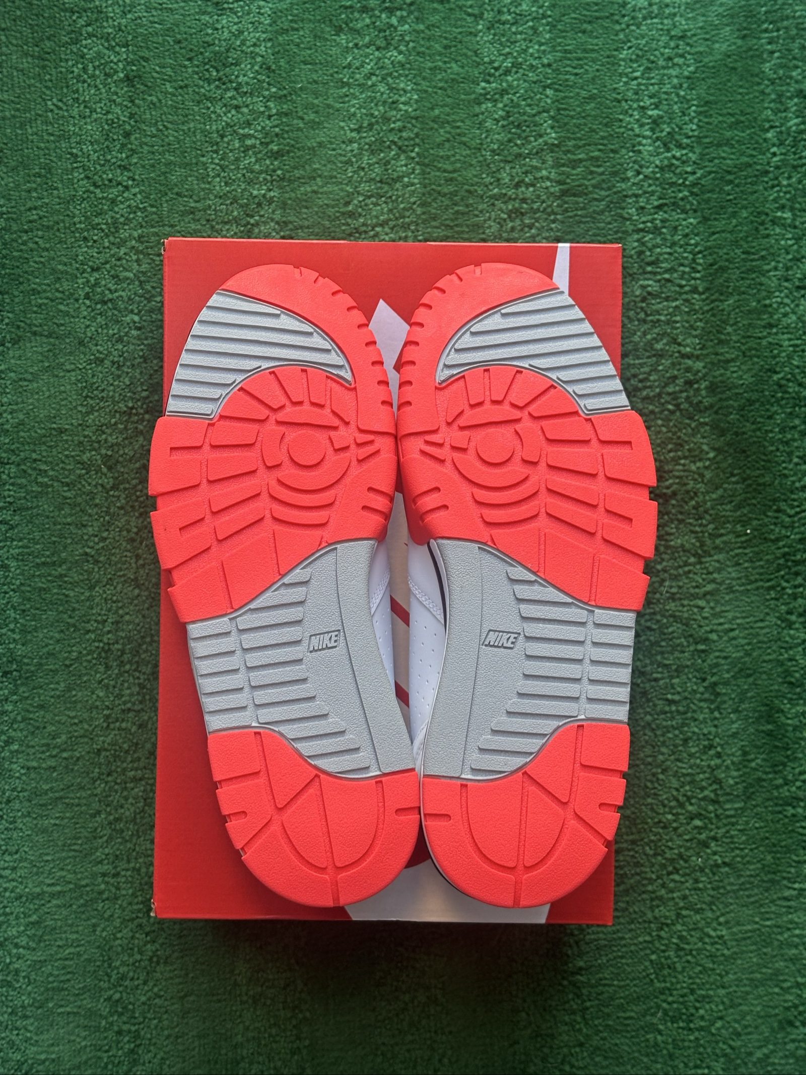 UK 10 Nike Cross Trainer Low | White Red CQ9182-105 | New image 3