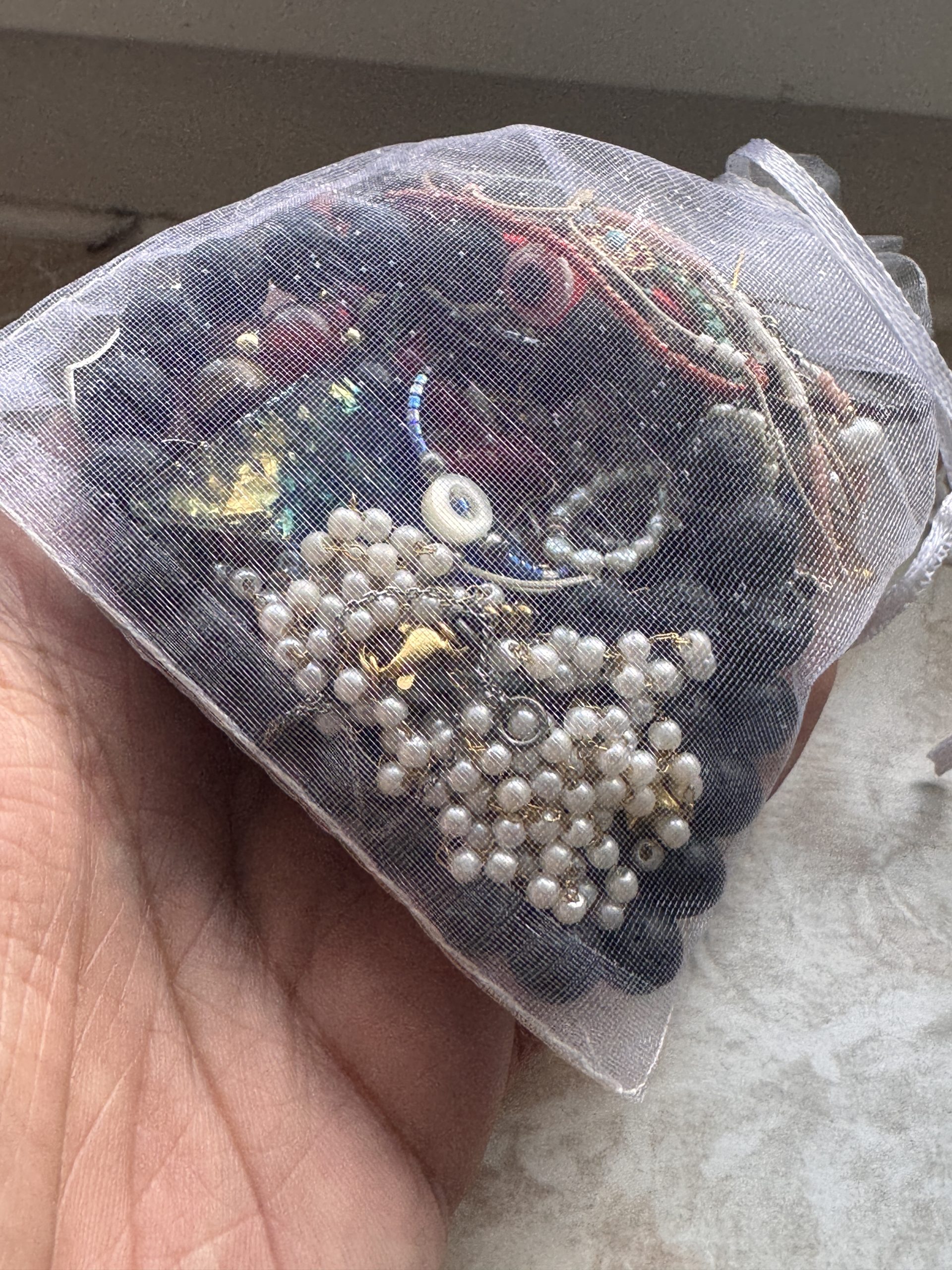 Schmuck-Beutel mit Überraschung - untested image 5