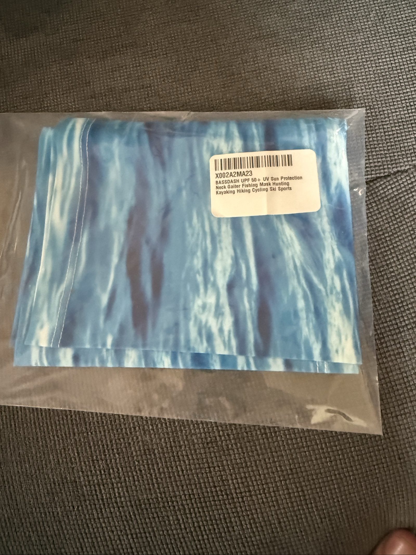 Bassdash Blue & White UPF 50+ Neck Gaiter Sun Protection image 4