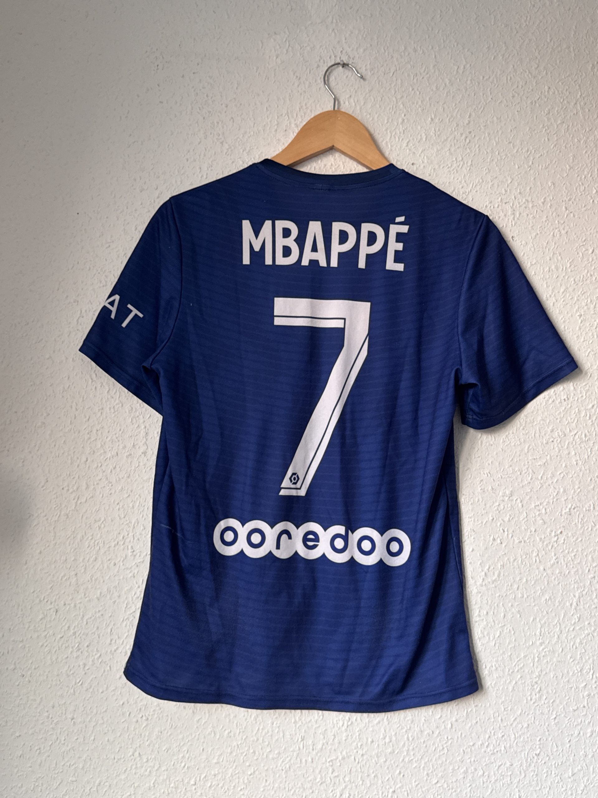 Paris Saint-Germain Blue & White Football Jersey Medium 2980 image 7