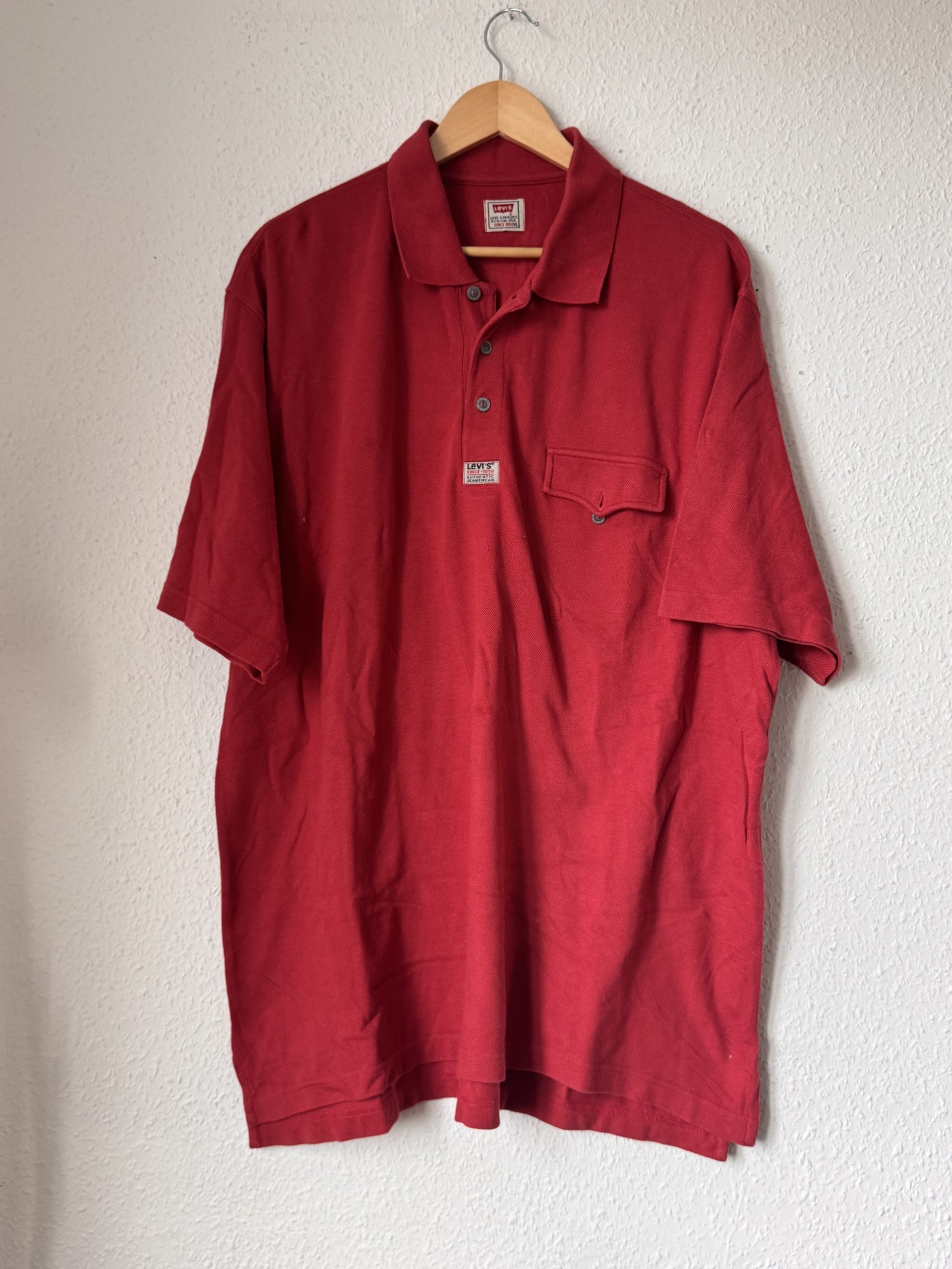 Levi's Red Polo Shirt Medium Short Sleeve Cotton 2972