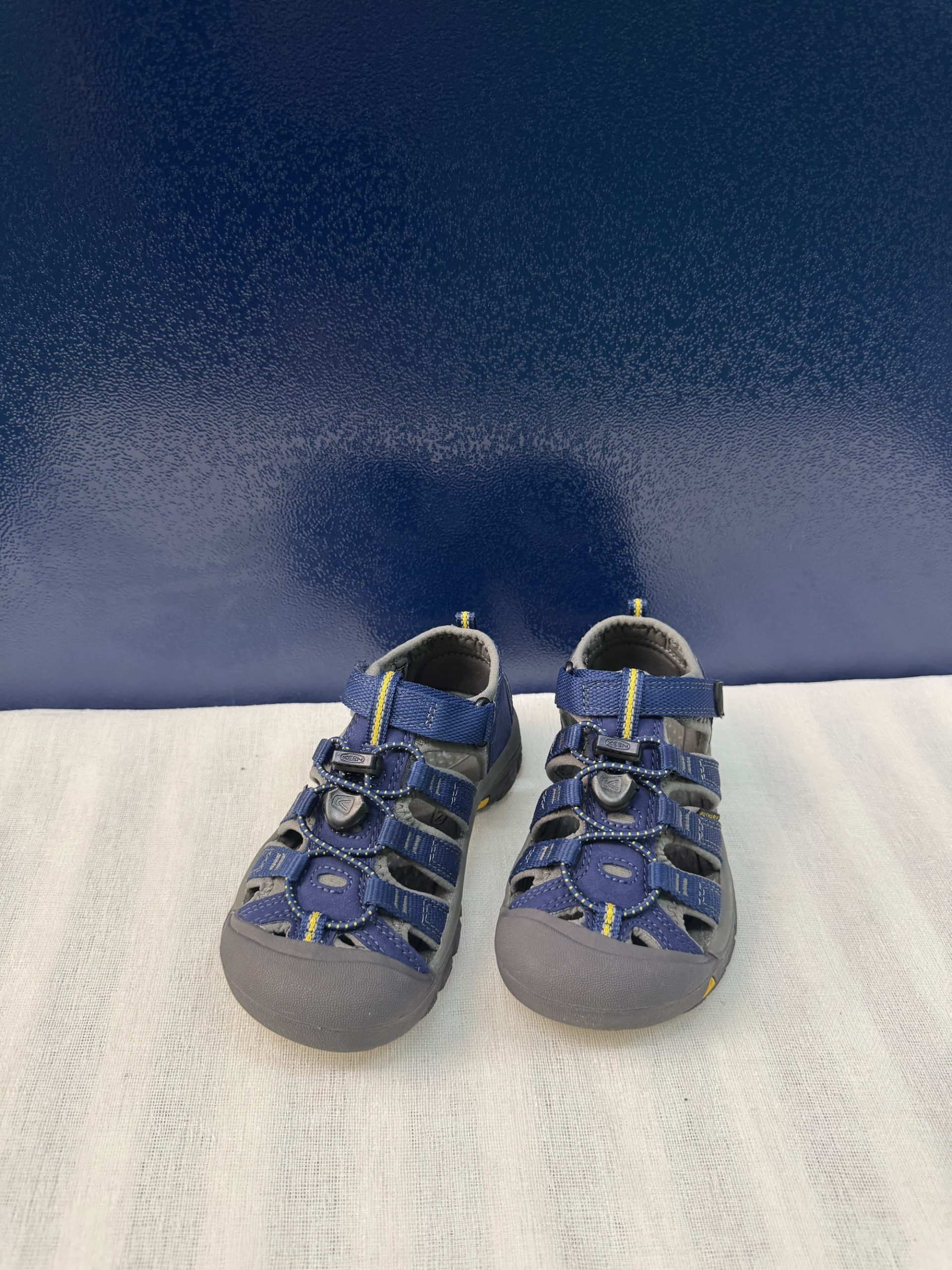 Sandalias Keen Newport H2 niños – Azul marino/gris, talla 30, nuevas