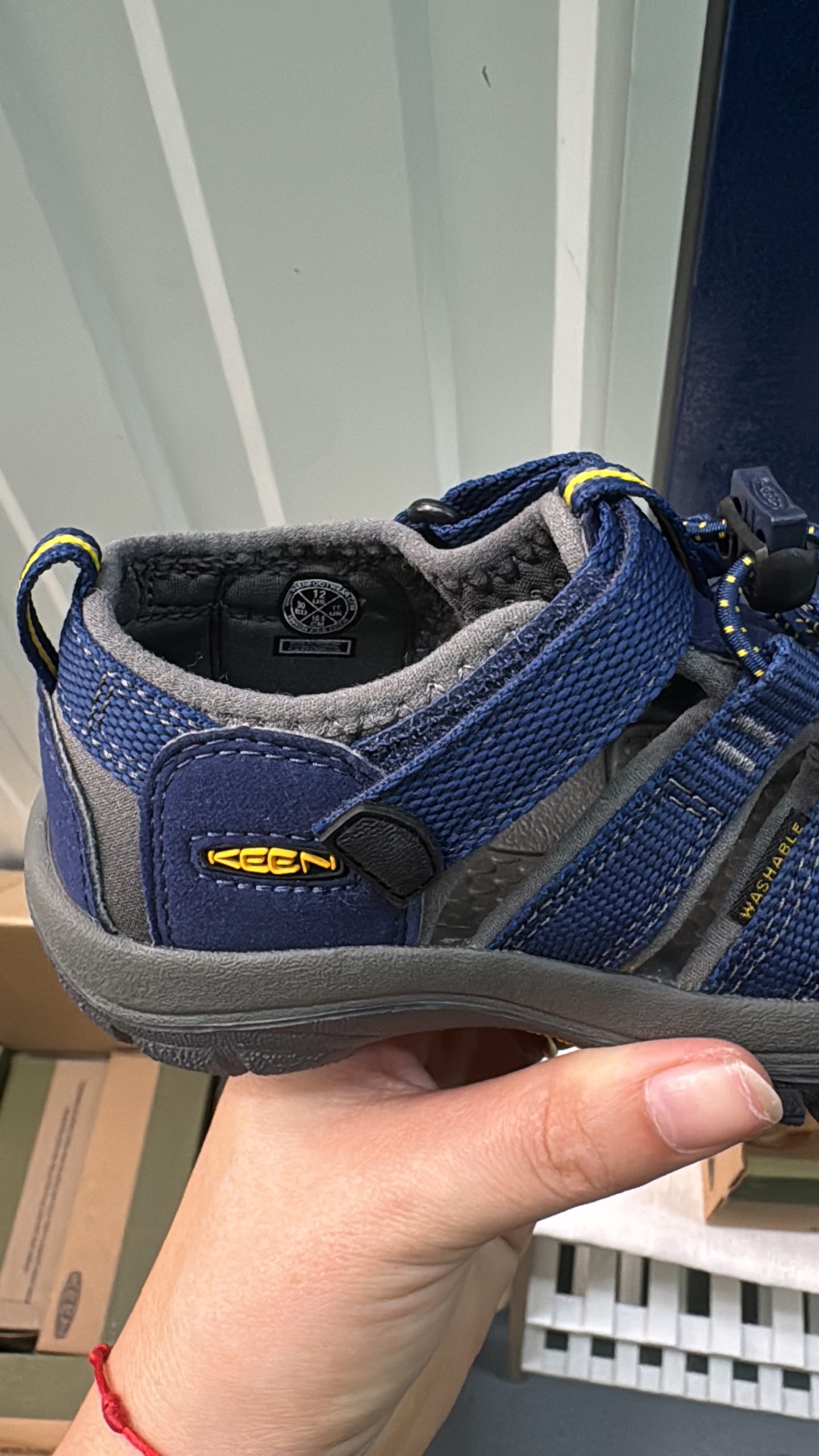 Sandalias Keen Newport H2 niños – Azul marino/gris, talla 30, nuevas image 4