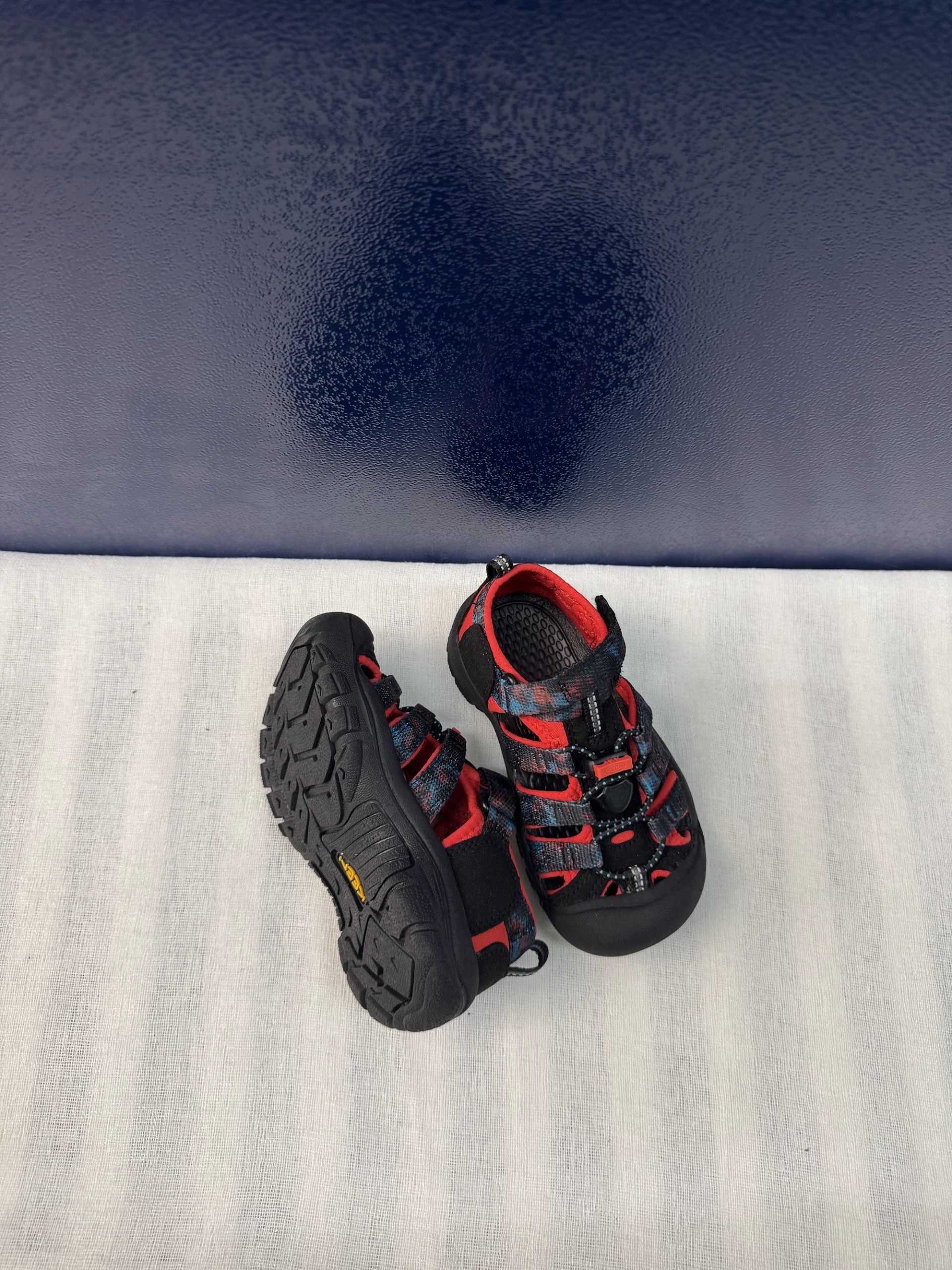 Sandalias Keen Newport niños – Estampado camo, talla 27-28, nuevas image 2