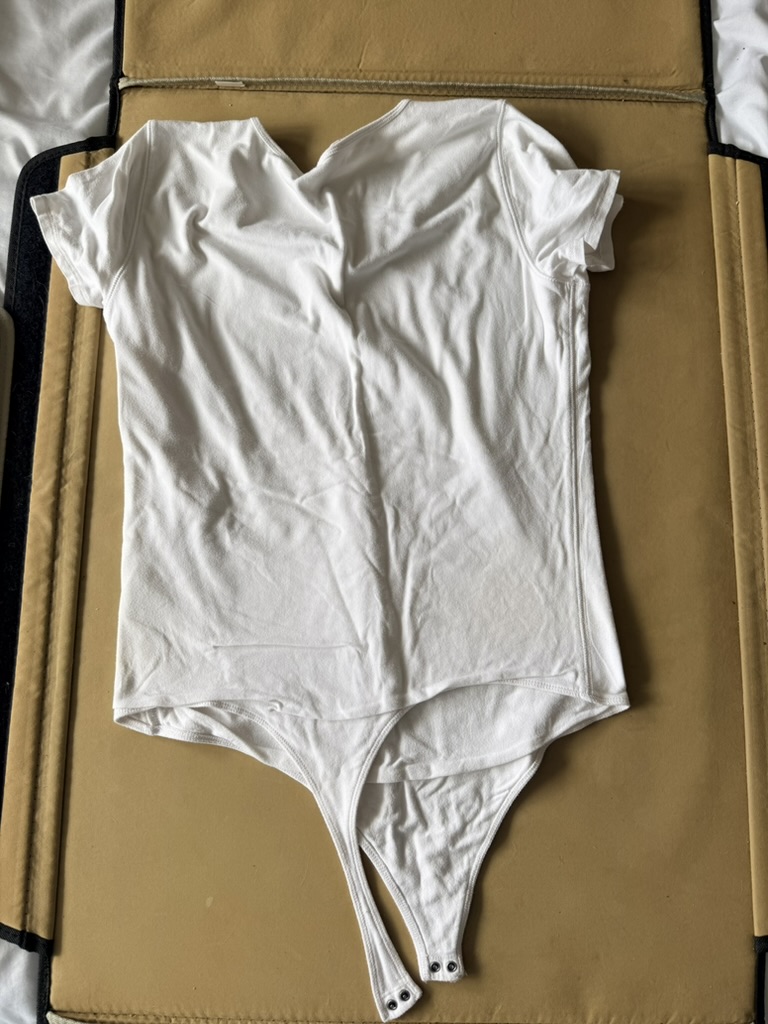 Abercrombie & Fitch White Rainbow Sequin Heart Bodysuit XL PRIDE image 6