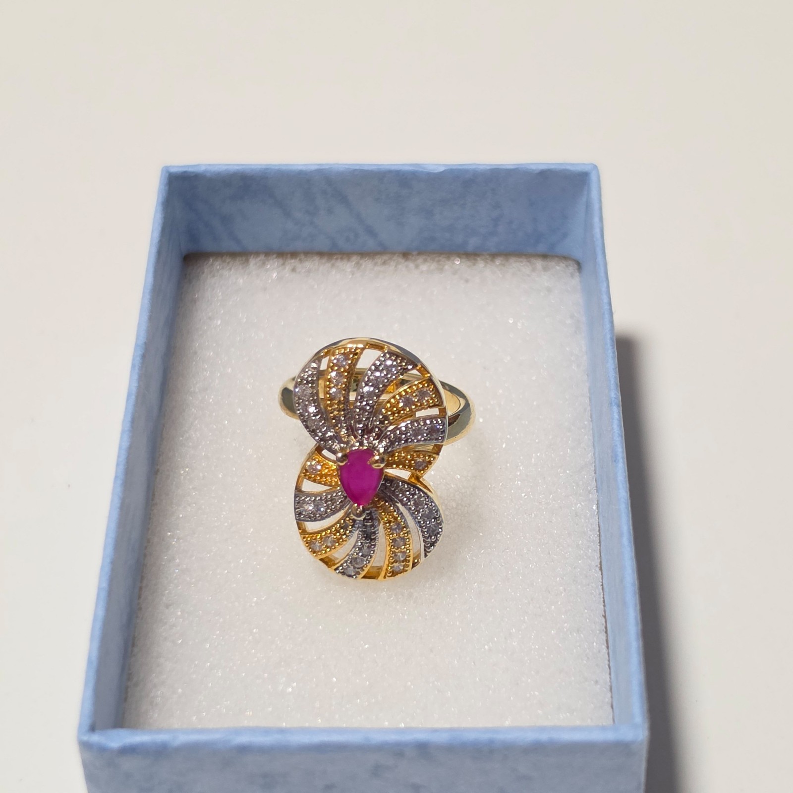 Costume Gold Tone & Silver Crystal Pink Gemstone Cocktail Ring image 2