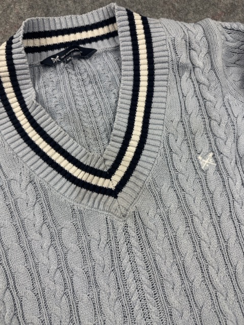 Crew Clothing Company Light Blue Cable V-Neck Cricket Jumper Size 10 image 2