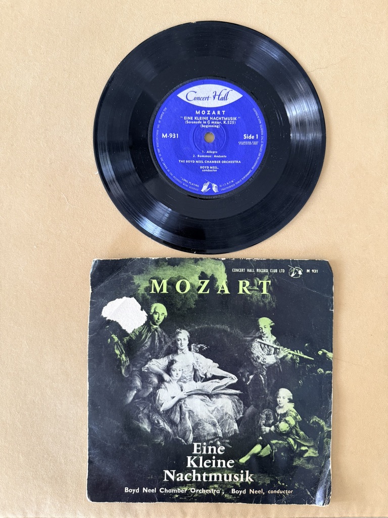 Mozart Eine Kleine Nachtmusik Vinyl Record M-931 7" single