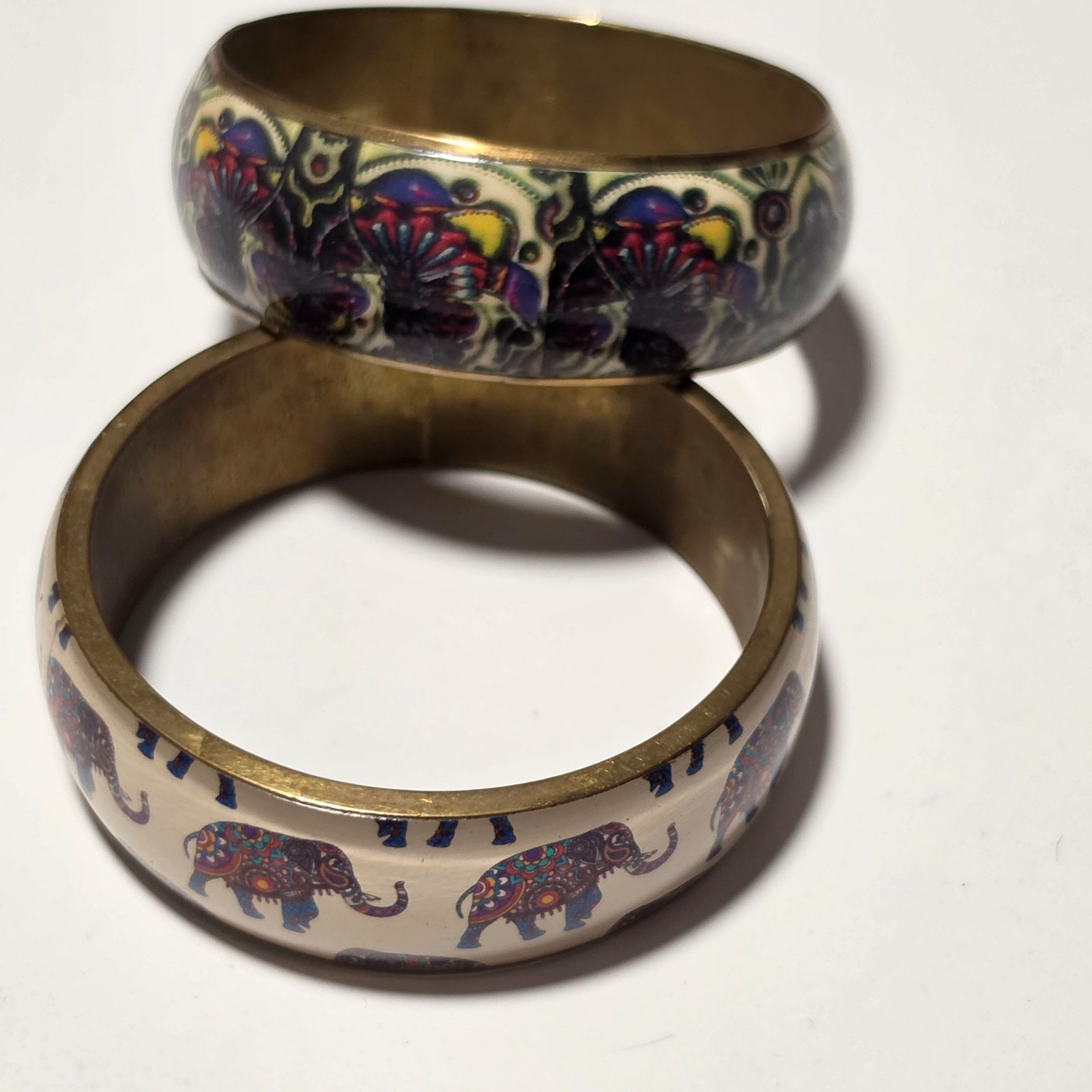 Multi-Coloured Elephant & Floral Pattern Bangle set