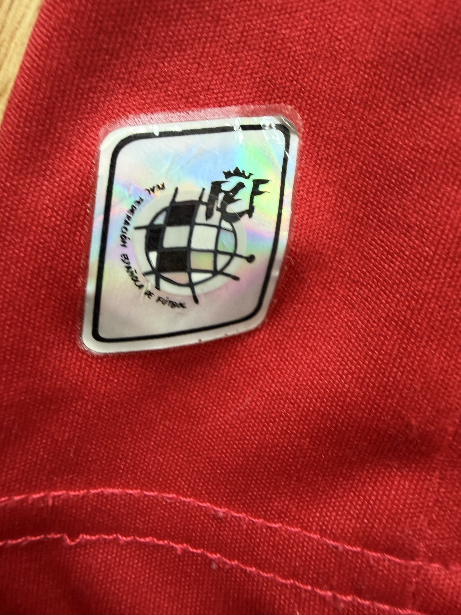 Spain Red Football Shirt Medium FEF Crest image 5