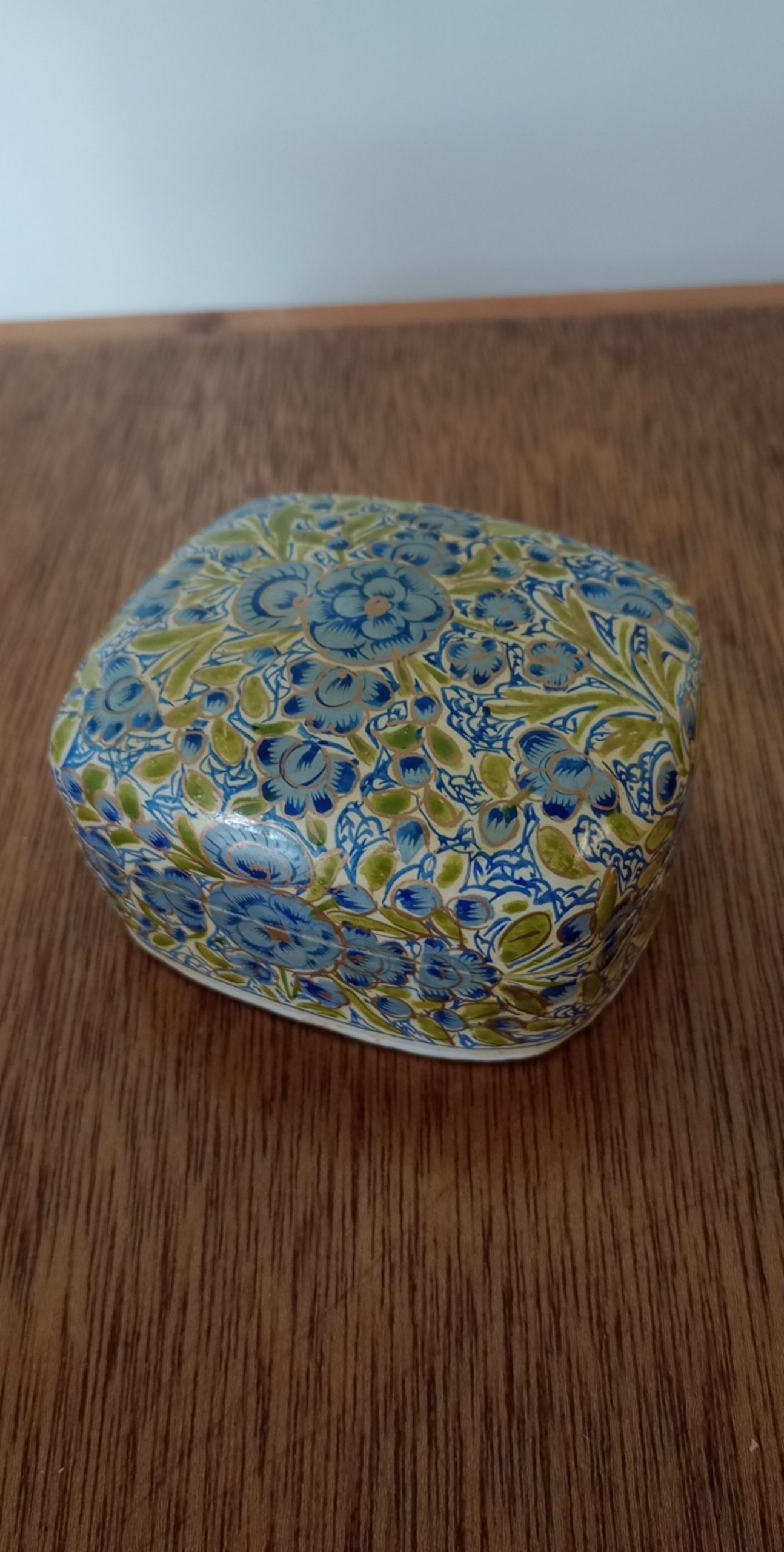 Vintage Blue & Green Floral paper mache Trinket Box Other image 3