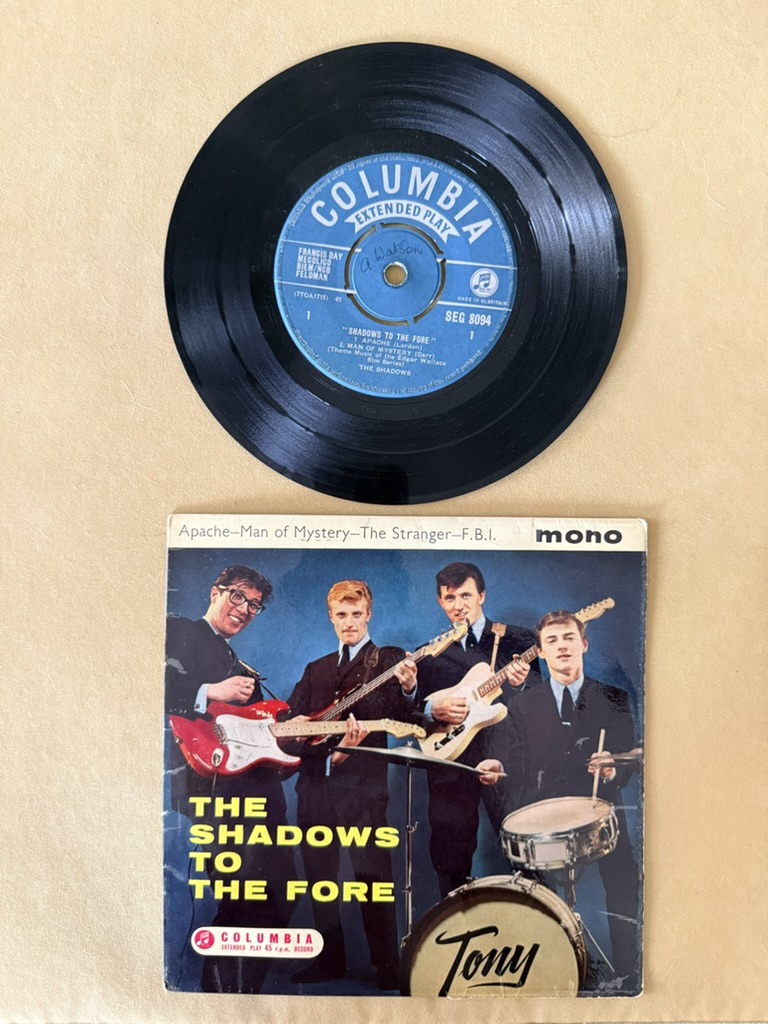 The Shadows The Shadows to the Fore Vinyl Record EP 7"