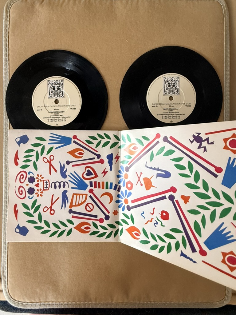 Orchestral Manoeuvres In The Dark So in Love Vinyl 7 inch Single record image 3