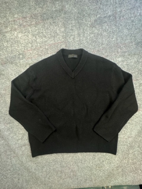 Zara Black V-Neck Wool Blend Jumper Size L